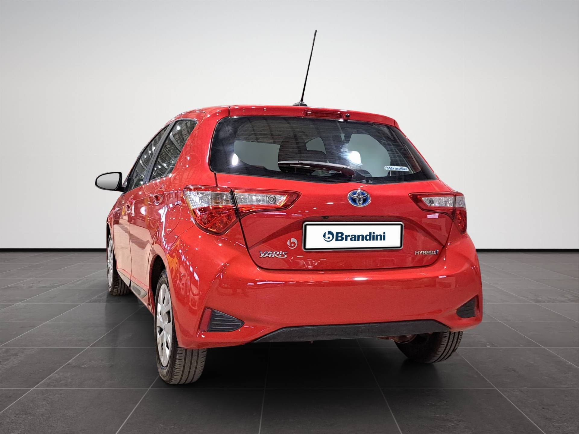 Auto Venduta - TOYOTA Yaris Yaris 5p 1.5 hybrid Active my18 usata in pronta consegna - Brandini