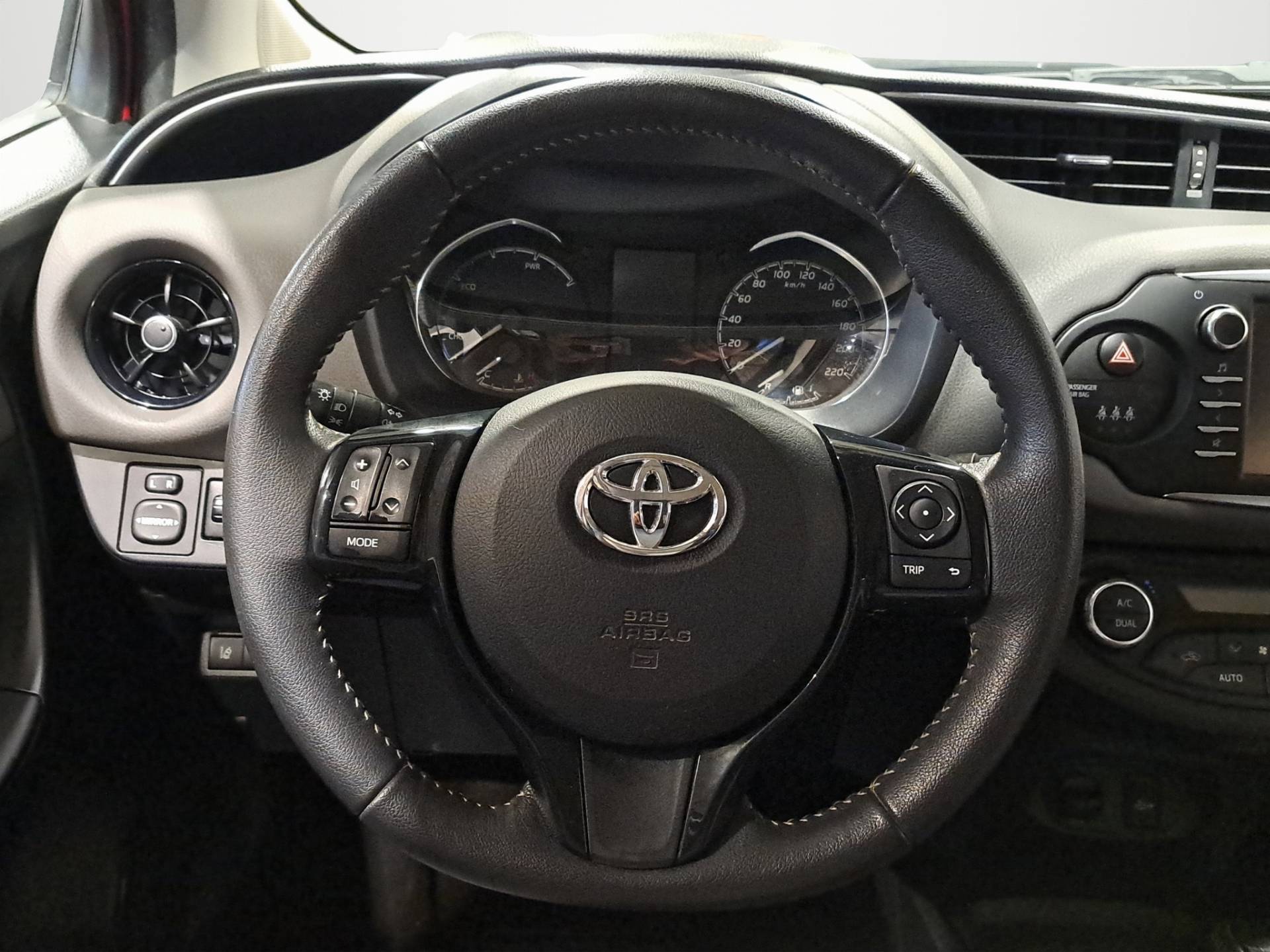 Auto Venduta - TOYOTA Yaris Yaris 5p 1.5 hybrid Active my18 usata in pronta consegna - Brandini