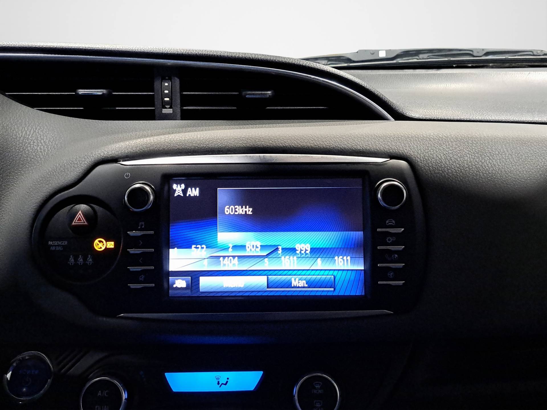 Auto Venduta - TOYOTA Yaris Yaris 5p 1.5 hybrid Active my18 usata in pronta consegna - Brandini