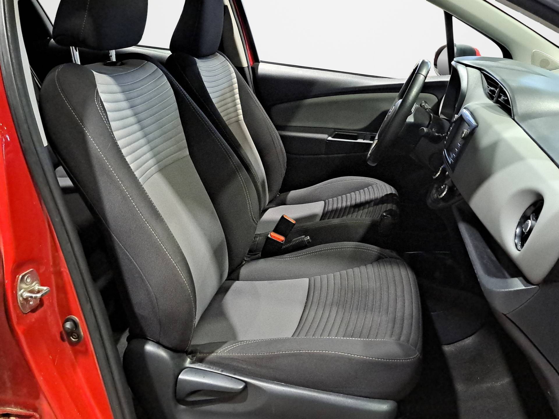 Auto Venduta - TOYOTA Yaris Yaris 5p 1.5 hybrid Active my18 usata in pronta consegna - Brandini