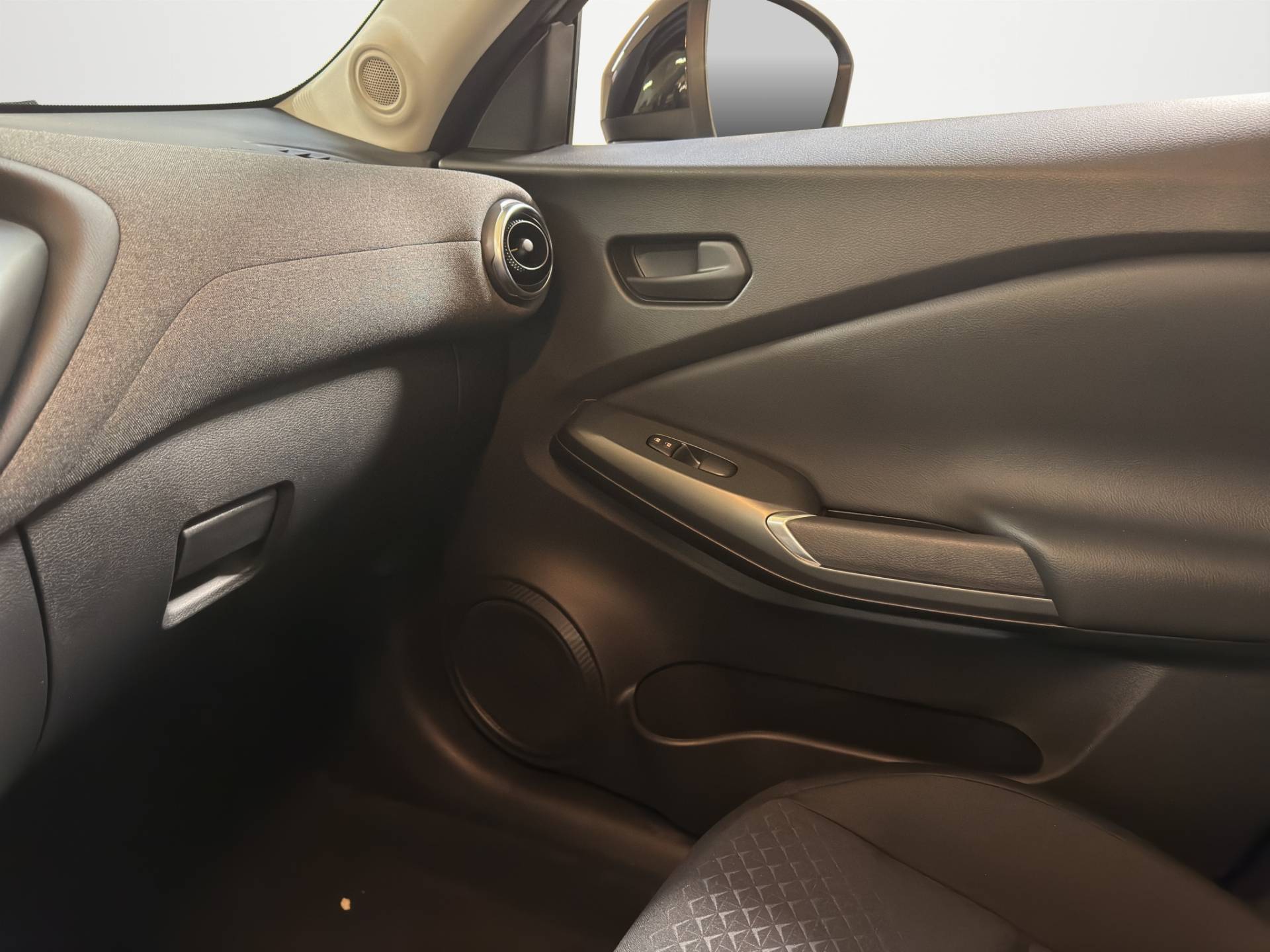 NISSAN Juke Juke 1.0 dig-t Acenta 114cv usata in pronta consegna - Brandini