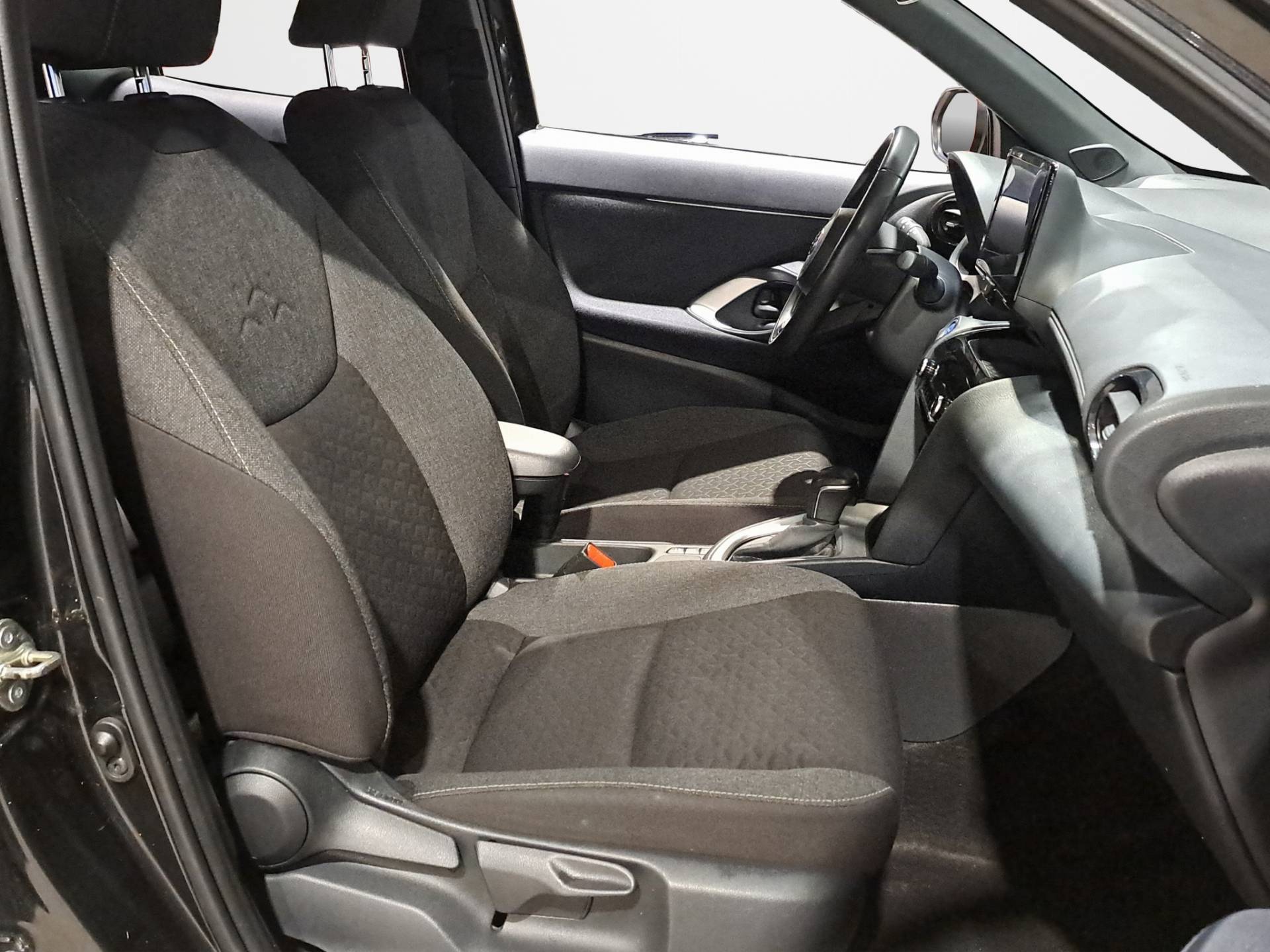 Auto Venduta - TOYOTA Yaris Cross Yaris Cross 1.5h Active fwd 116cv e-cvt usata in pronta consegna - Brandini