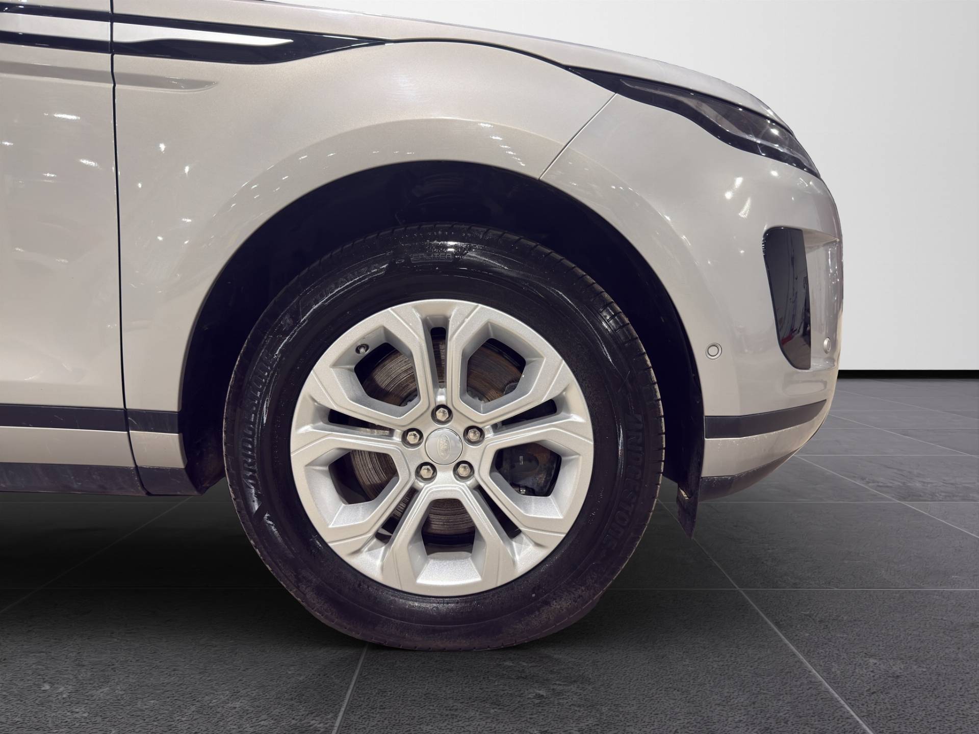 LAND ROVER Range Rover Evoque Evoque 2.0d i4 mhev SE awd 163cv auto usata in pronta consegna - Brandini