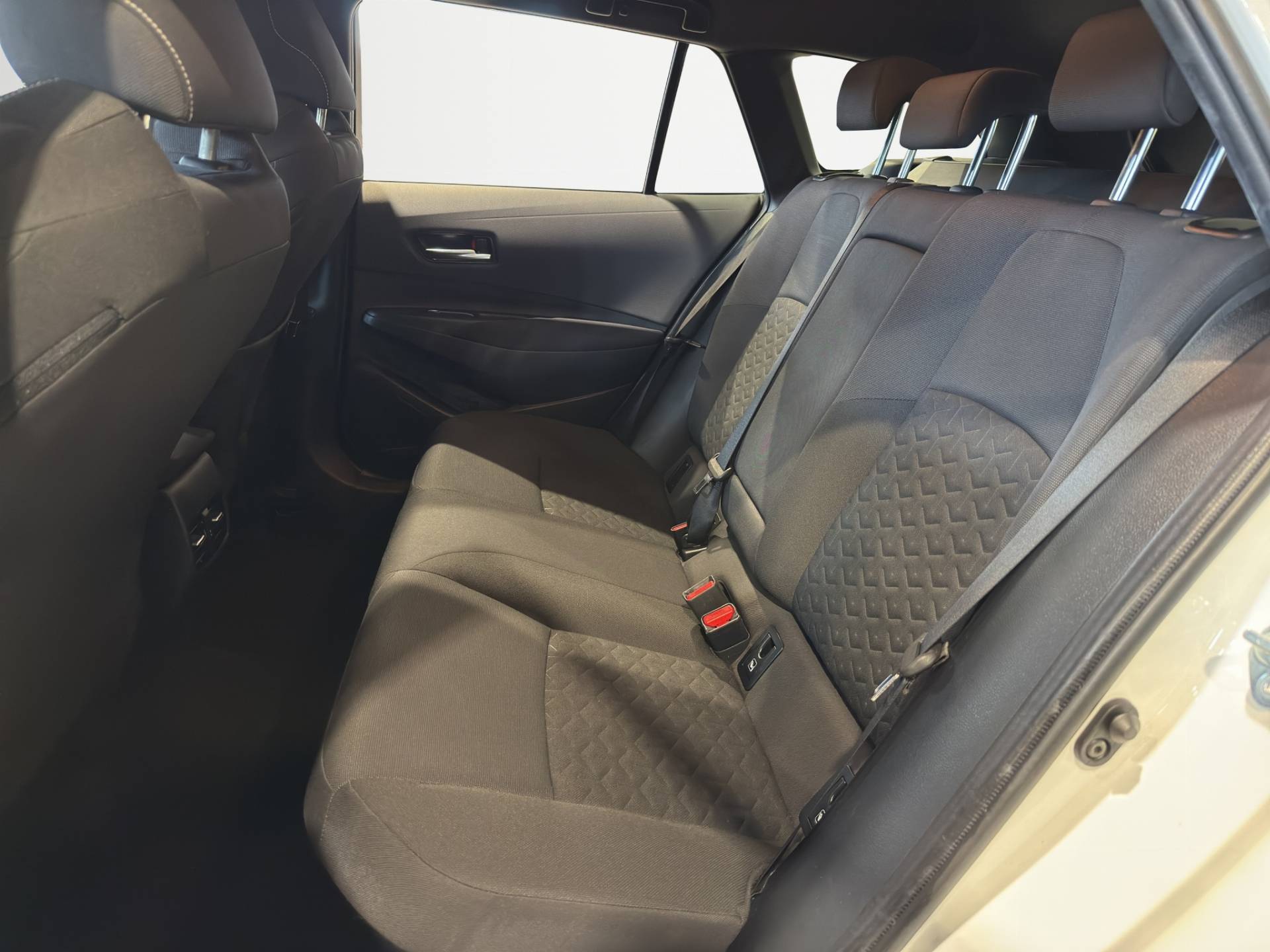 Auto Venduta - TOYOTA Corolla Touring Corolla Touring Sports 1.8 hybrid Business cvt usata in pronta consegna - Brandini