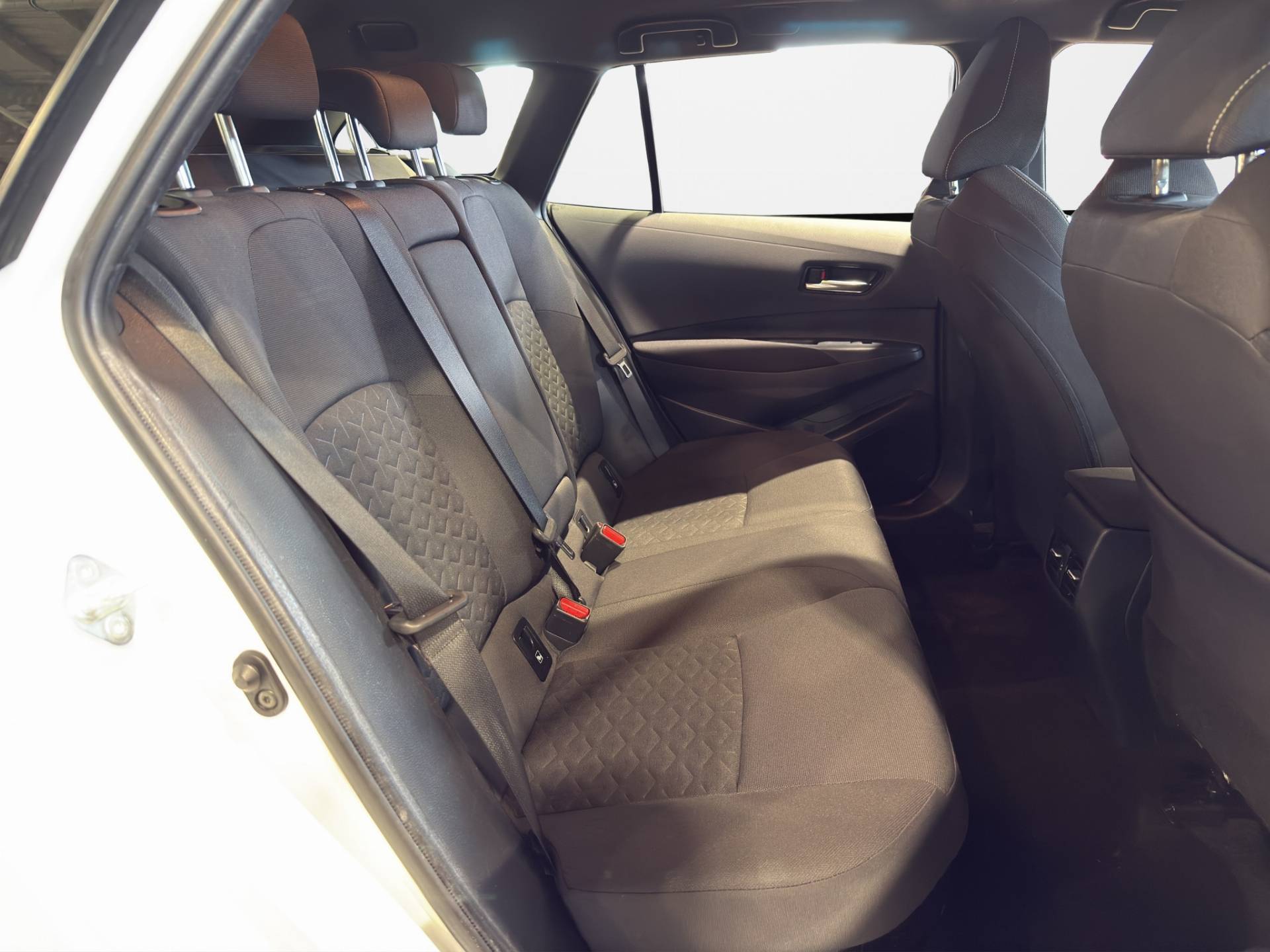 Auto Venduta - TOYOTA Corolla Touring Corolla Touring Sports 1.8 hybrid Business cvt usata in pronta consegna - Brandini