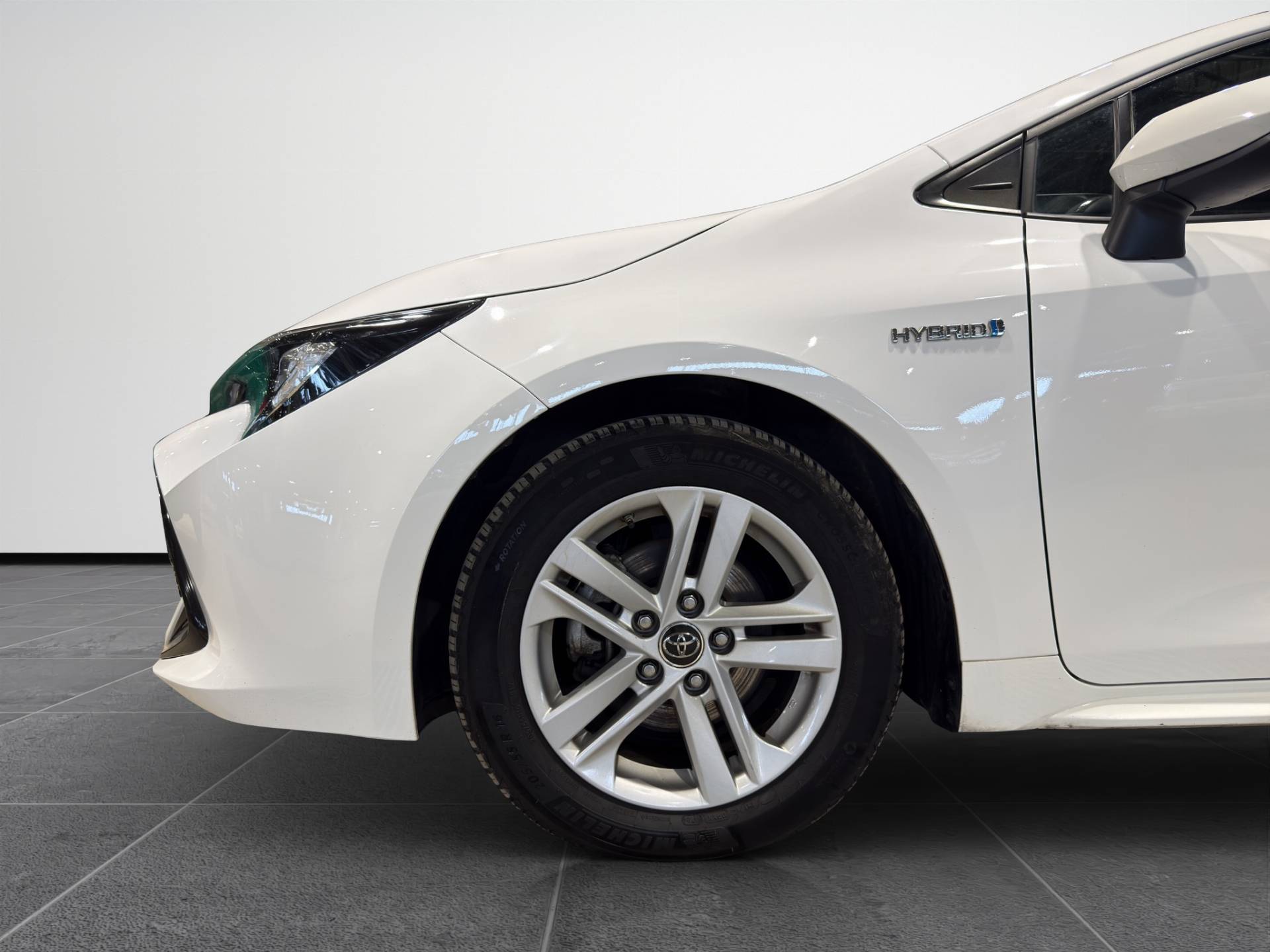 Auto Venduta - TOYOTA Corolla Touring Corolla Touring Sports 1.8 hybrid Business cvt usata in pronta consegna - Brandini