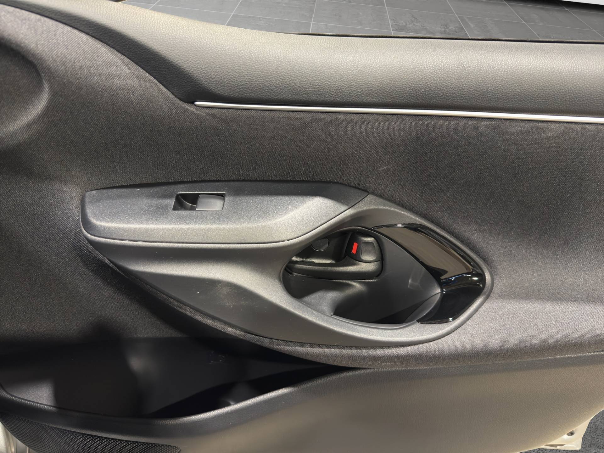 Auto Venduta - TOYOTA Yaris Yaris 1.5h Trend usata in pronta consegna - Brandini