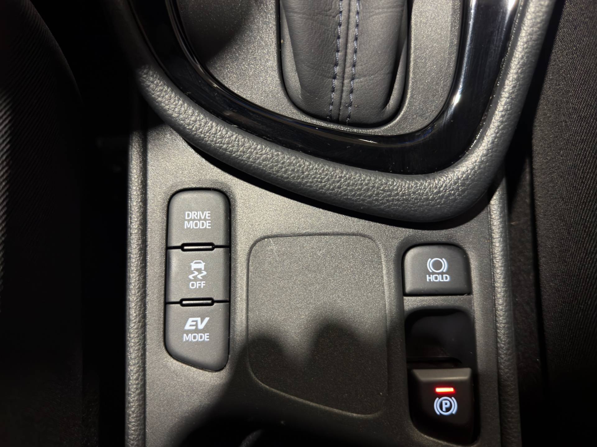 Auto Venduta - TOYOTA Yaris Yaris 1.5h Trend usata in pronta consegna - Brandini