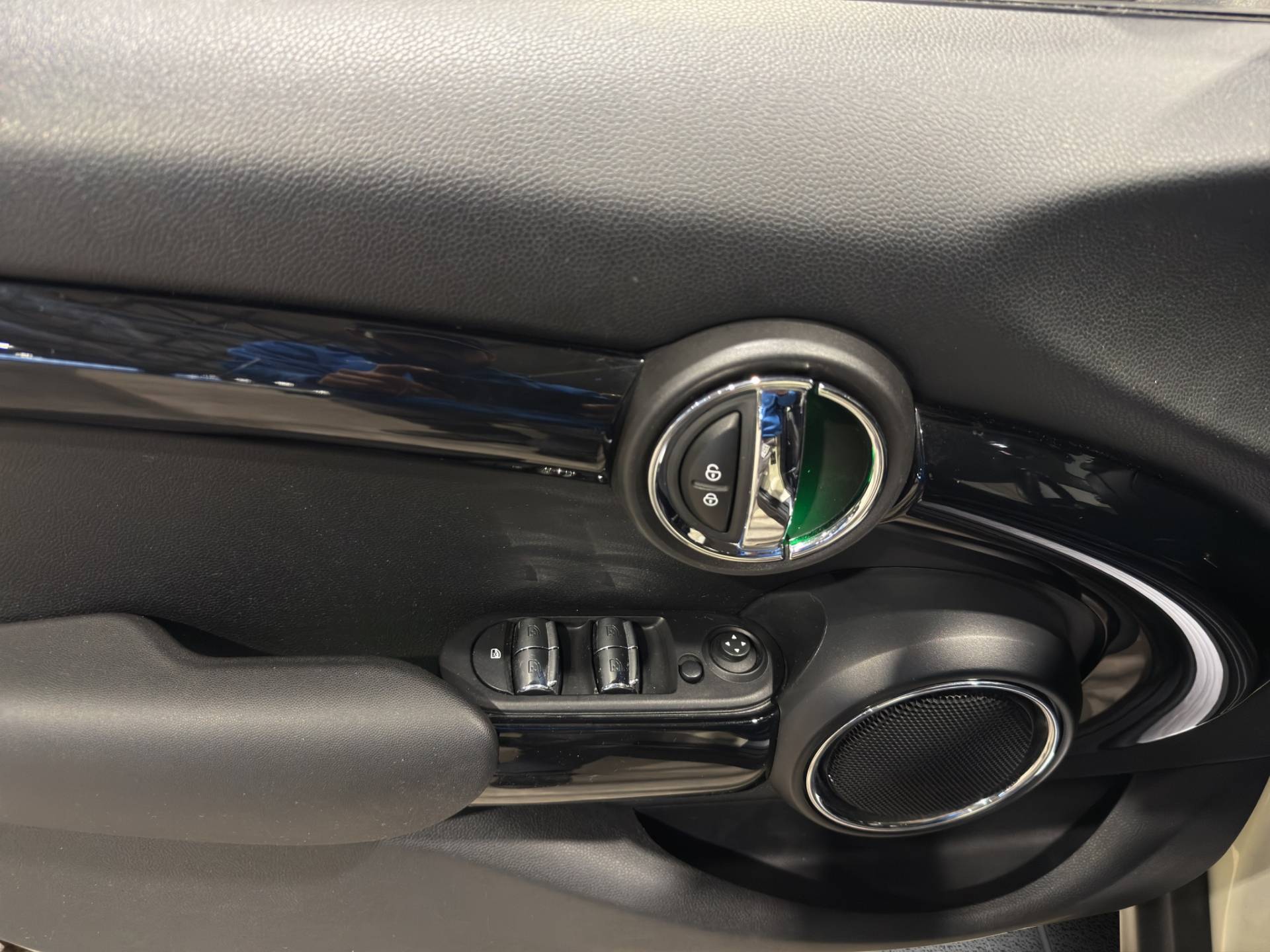 MINI Mini Mini 5p 1.5 One D Hype usata in pronta consegna - Brandini