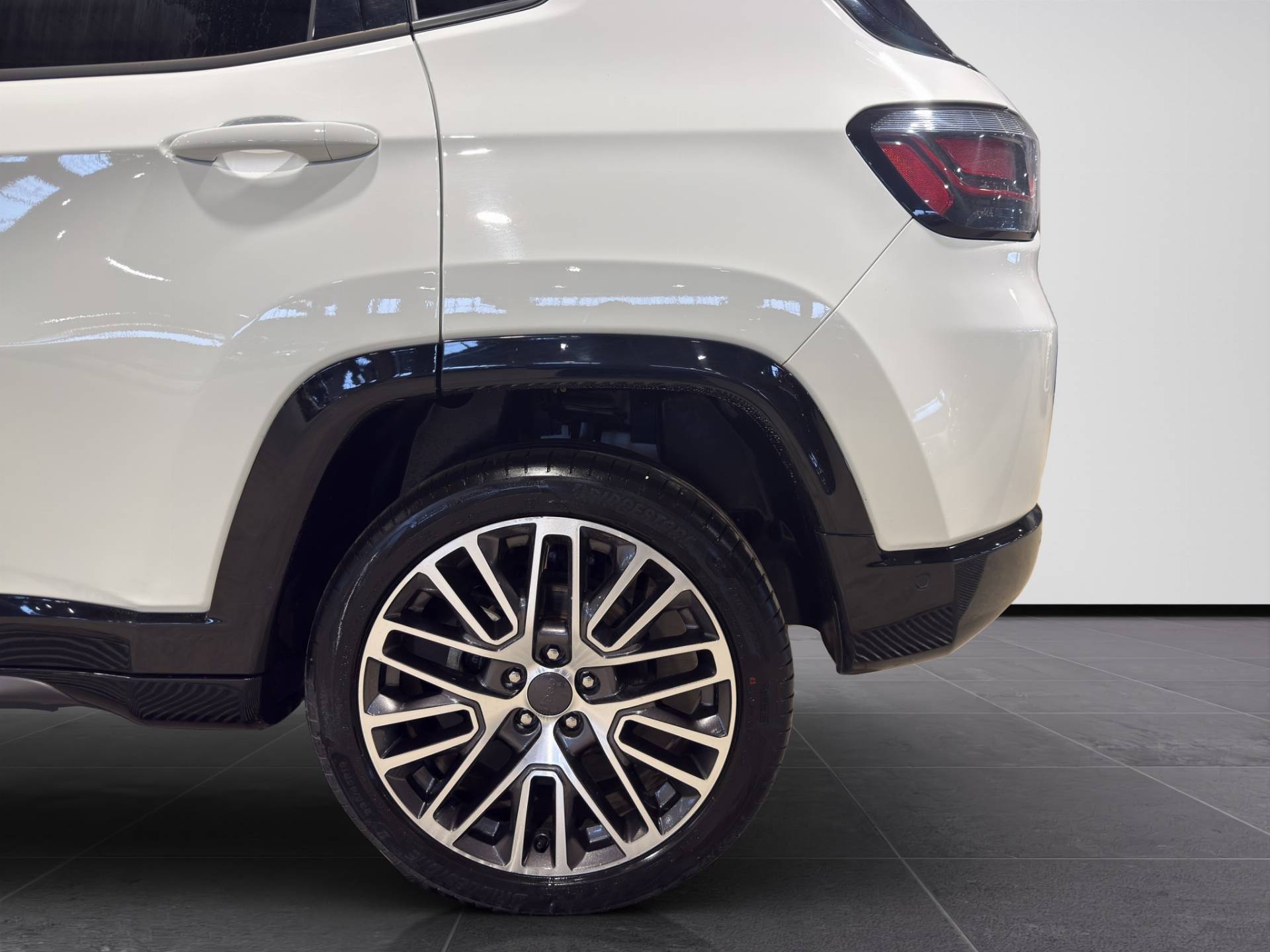Auto Venduta - JEEP Compass Compass 1.5 turbo t4 mhev Summit 2wd 130cv dct usata in pronta consegna - Brandini