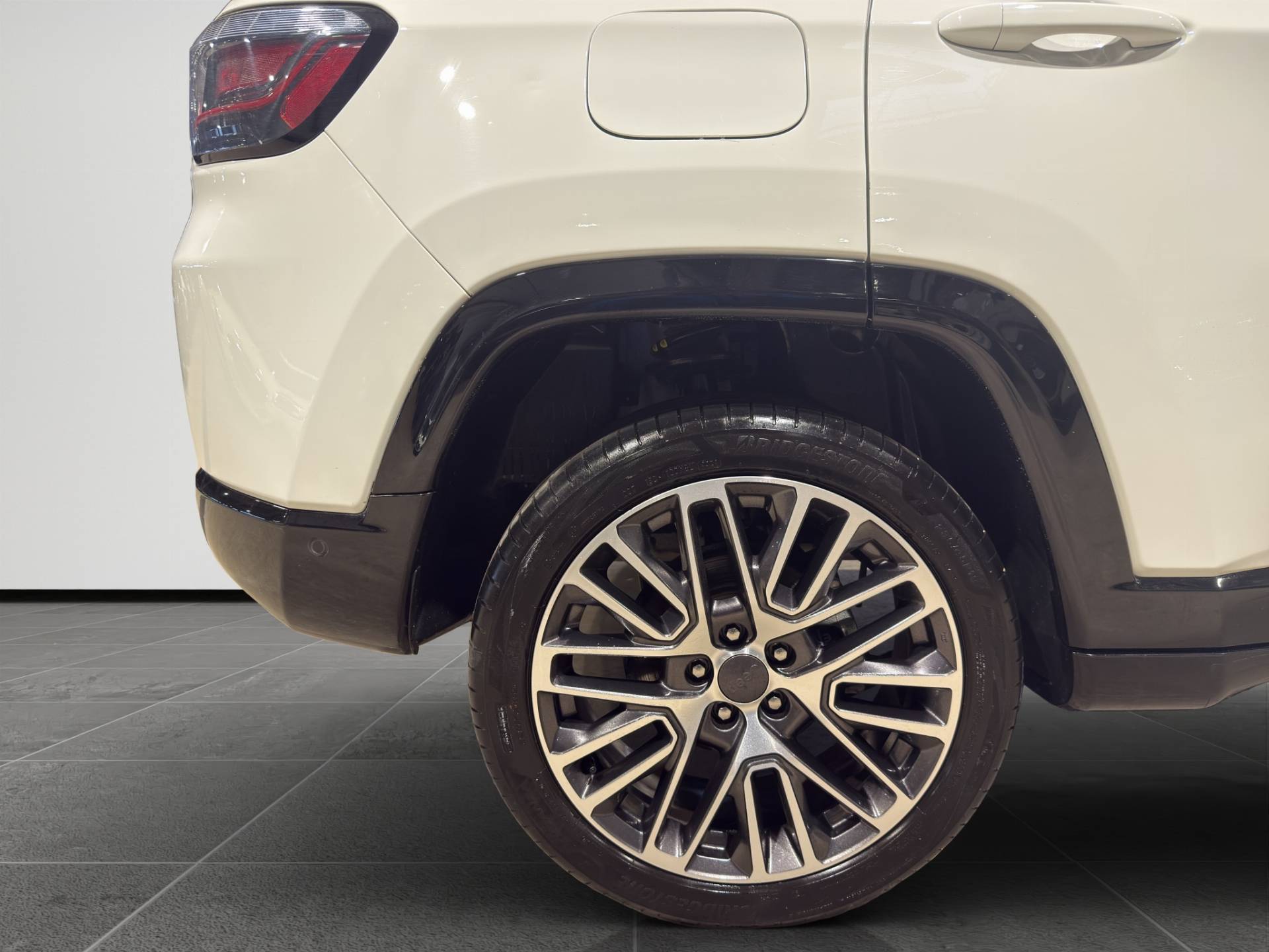 Auto Venduta - JEEP Compass Compass 1.5 turbo t4 mhev Summit 2wd 130cv dct usata in pronta consegna - Brandini