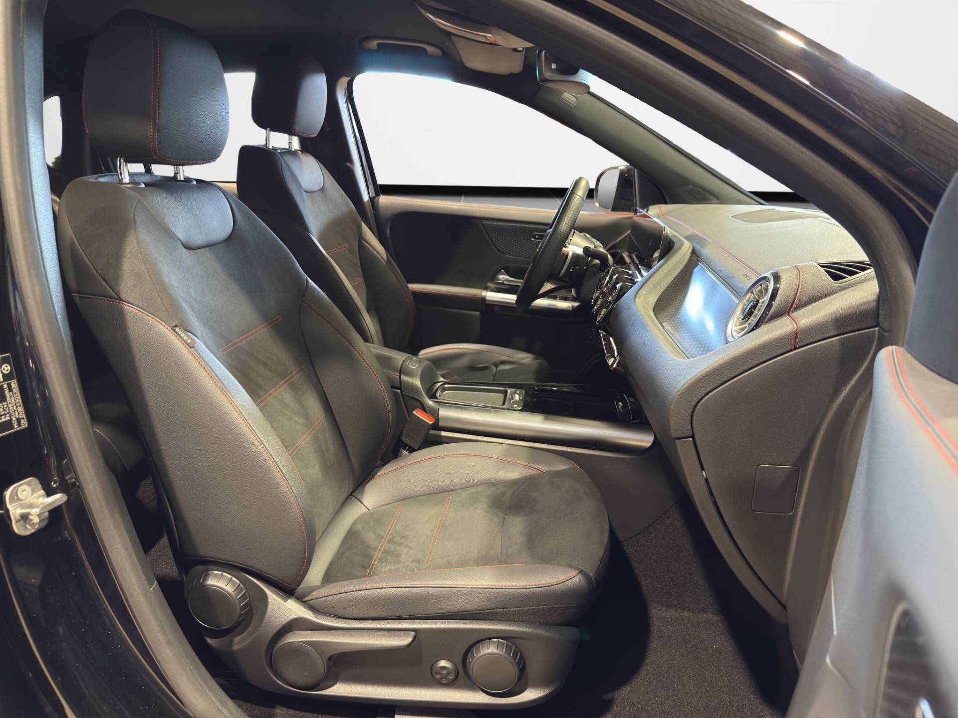 Auto Venduta - MERCEDES EQA EQA 250+ AMG Line Premium usata in pronta consegna - Brandini