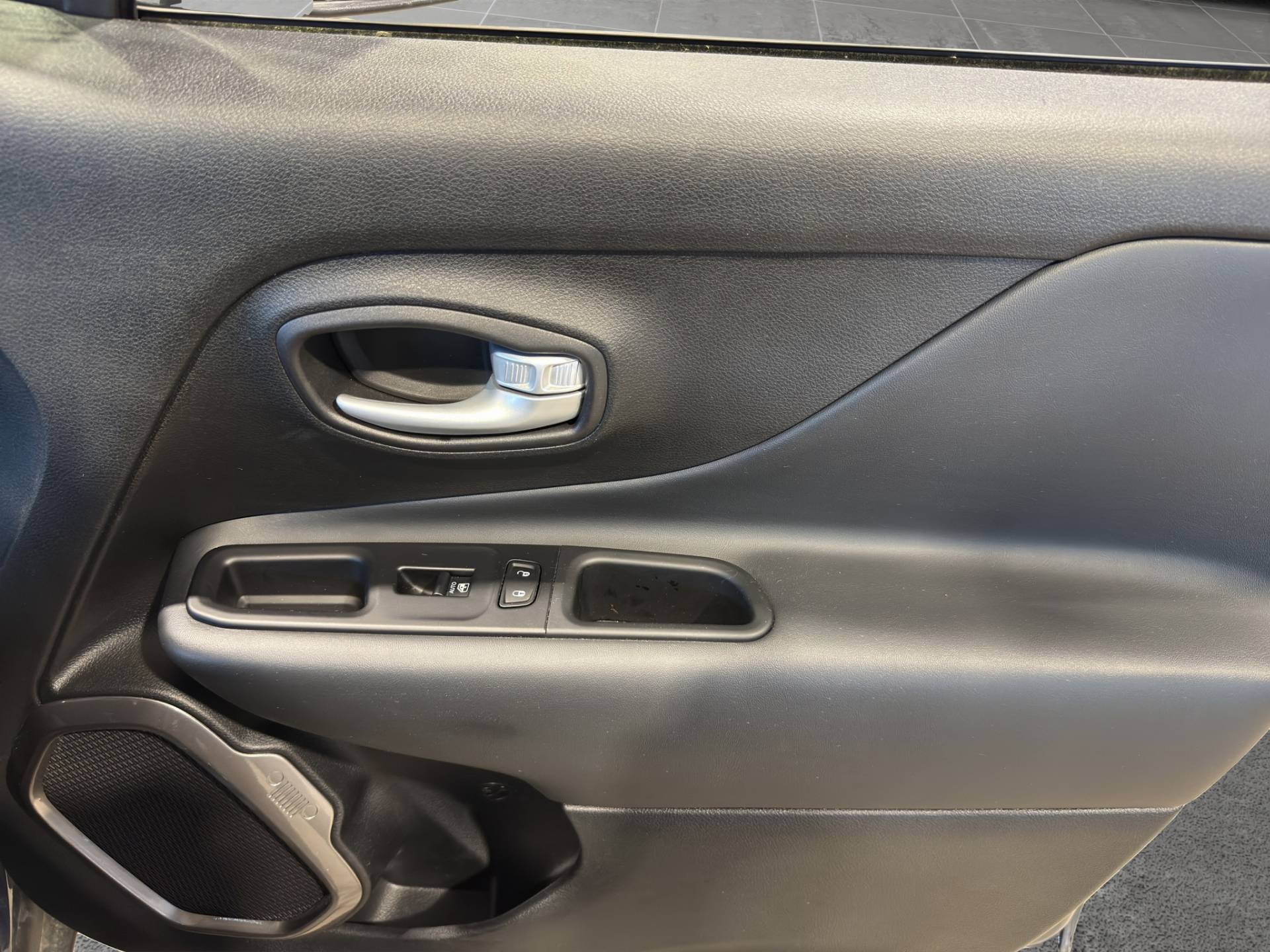 Auto Venduta - JEEP Renegade Renegade 1.5 turbo t4 mhev Summit 2wd dct usata in pronta consegna - Brandini