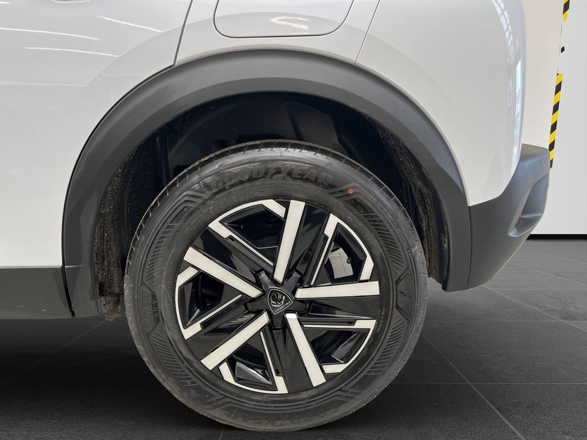 PEUGEOT 2008 2008 1.2 puretech Style s&s 100cv usata in pronta consegna - Brandini