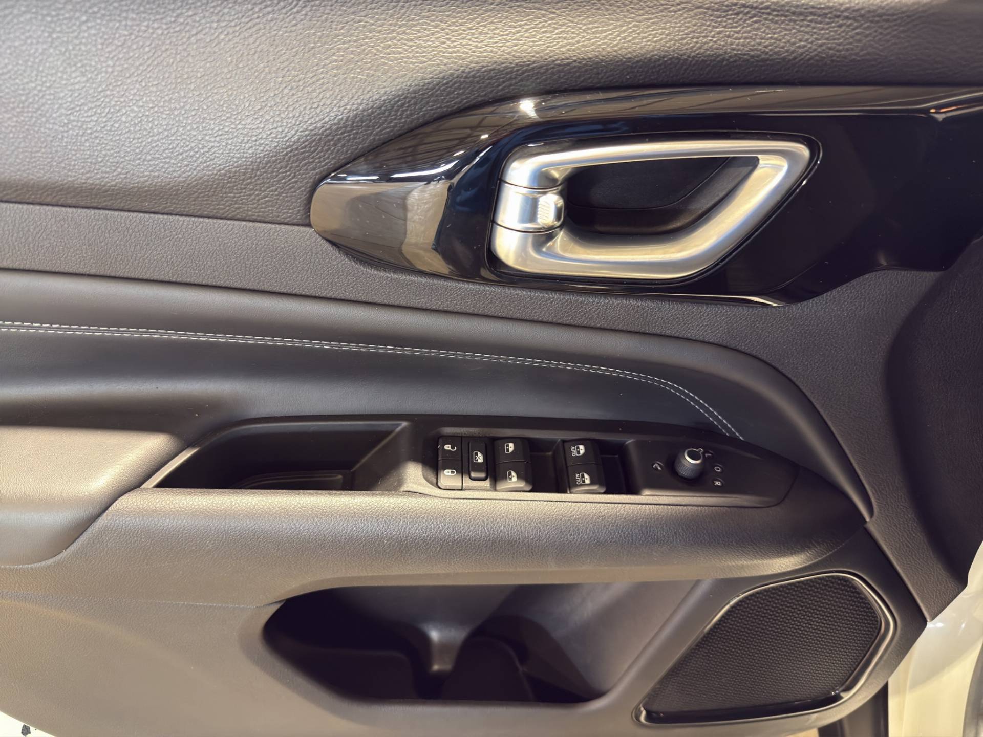 JEEP Compass Compass 1.6 mjt Limited 2wd 130cv usata in pronta consegna - Brandini