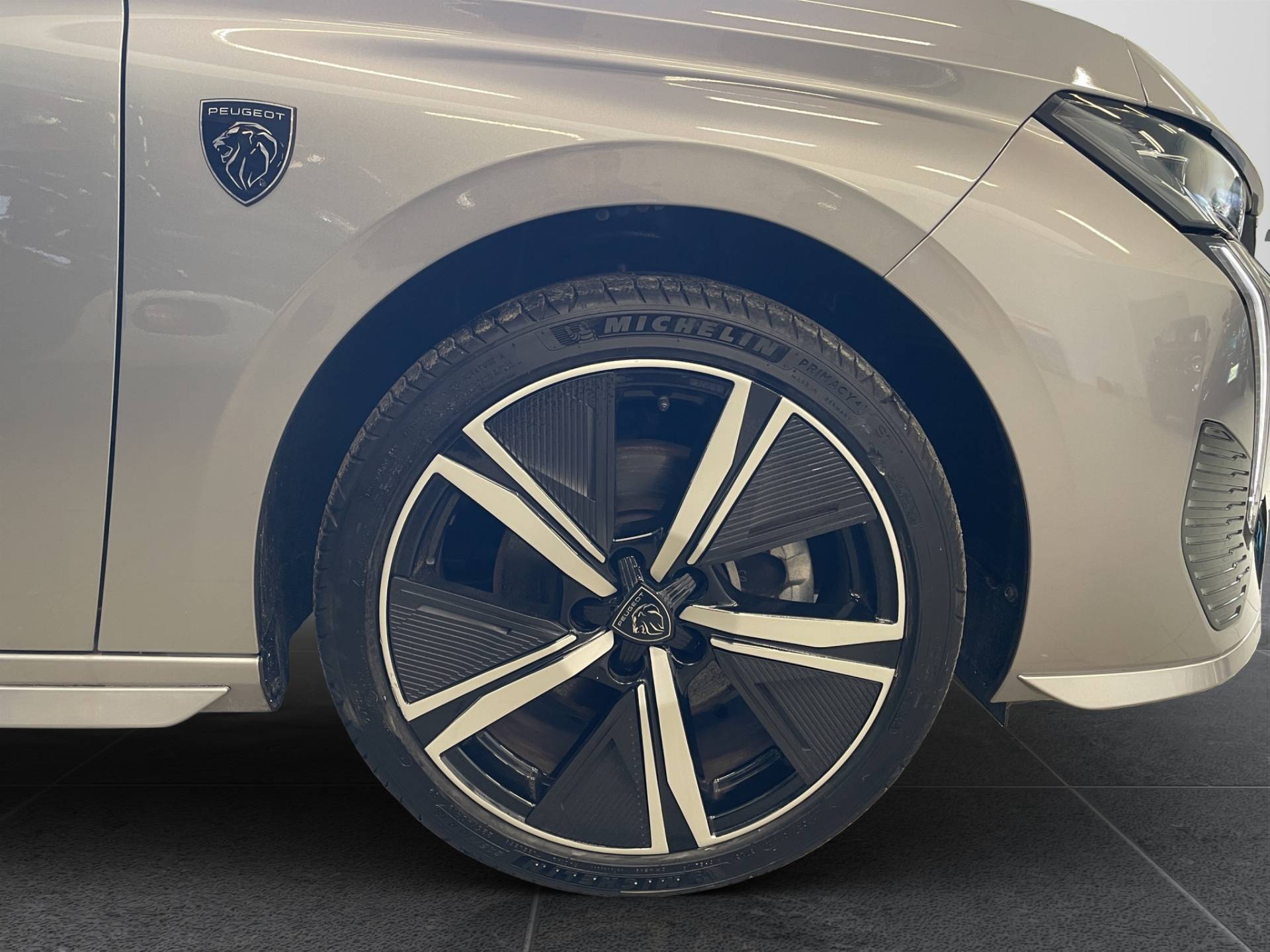 PEUGEOT 308 308 SW 1.2 puretech t GT s&s 130cv eat8 usata in pronta consegna - Brandini