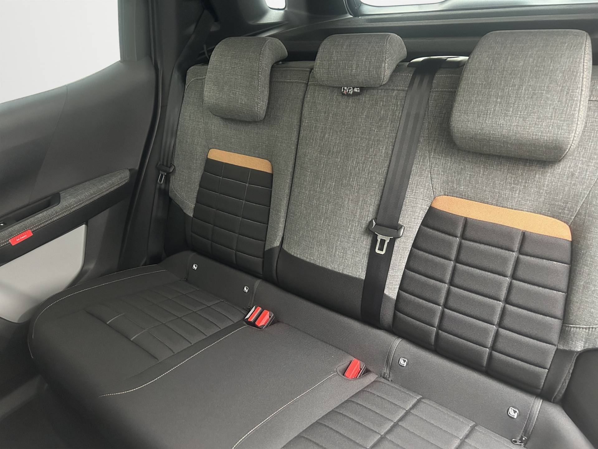 CITROEN C3 C3 Aircross 1.2 hybrid Plus 145cv edcs6 usata in pronta consegna - Brandini