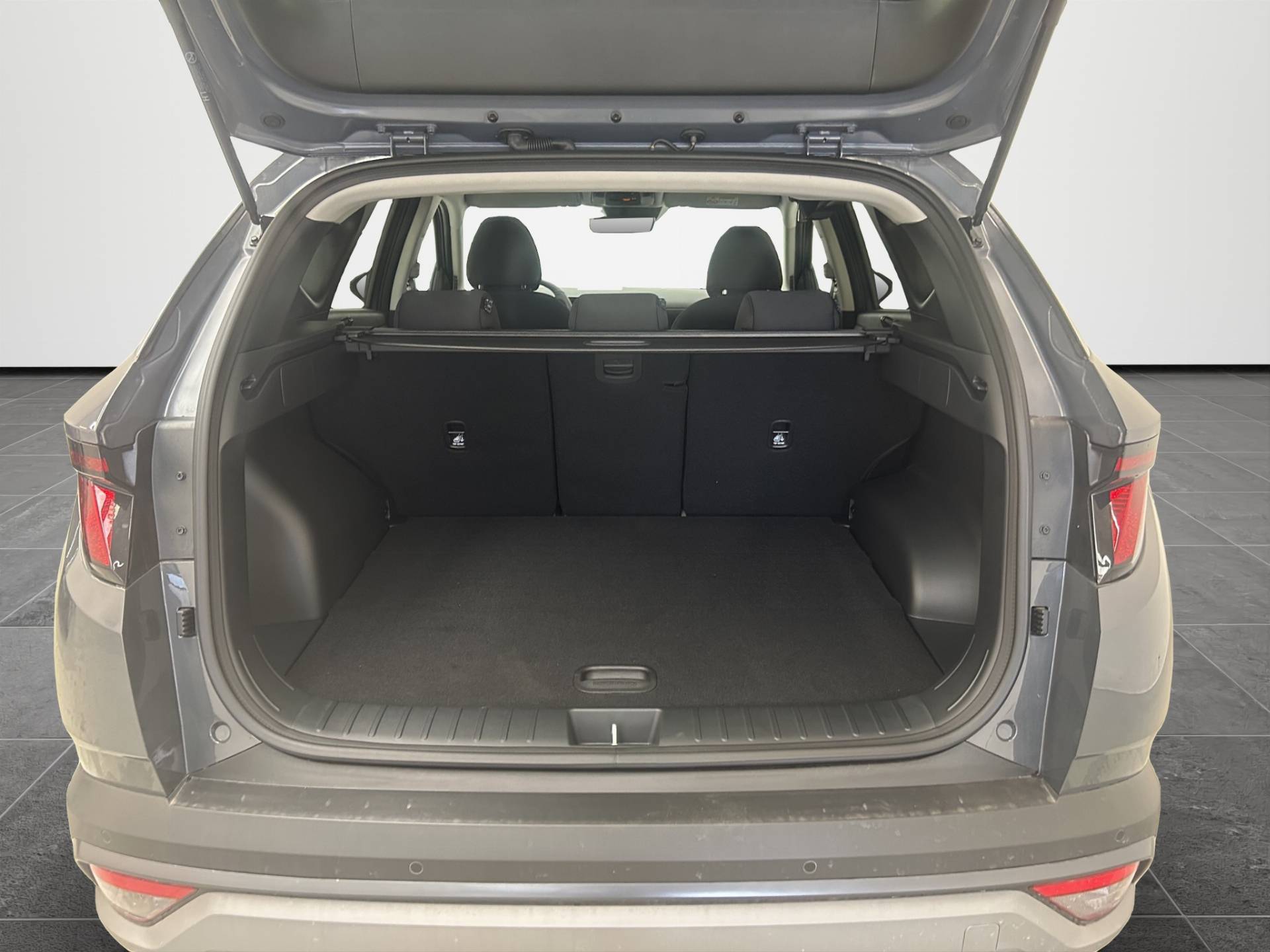 Auto Venduta - HYUNDAI Tucson Tucson 1.6 t-gdi 48V Business 2wd mt usata in pronta consegna - Brandini