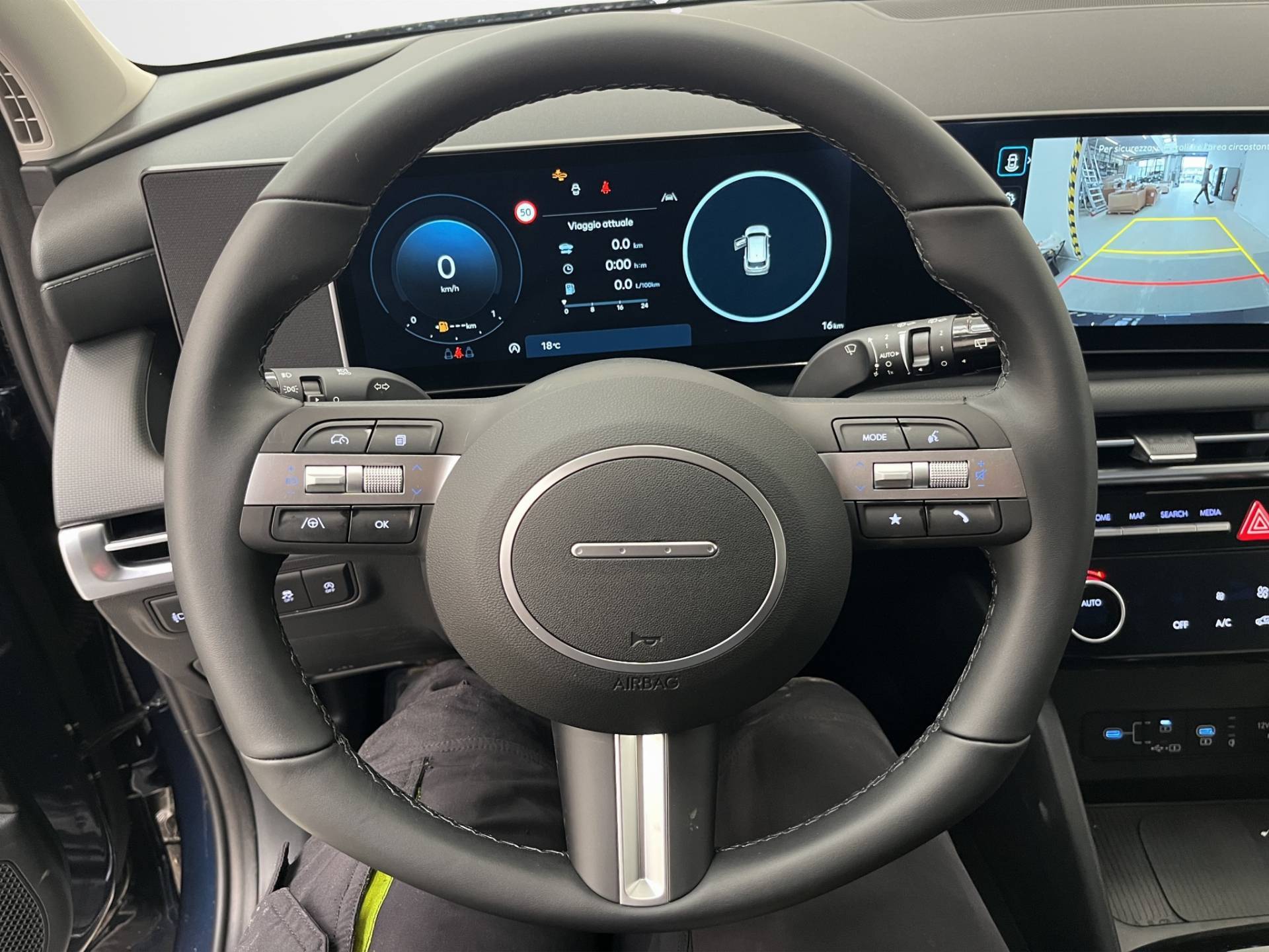 Auto Venduta - HYUNDAI Tucson Tucson 1.6 t-gdi 48V Business 2wd mt usata in pronta consegna - Brandini