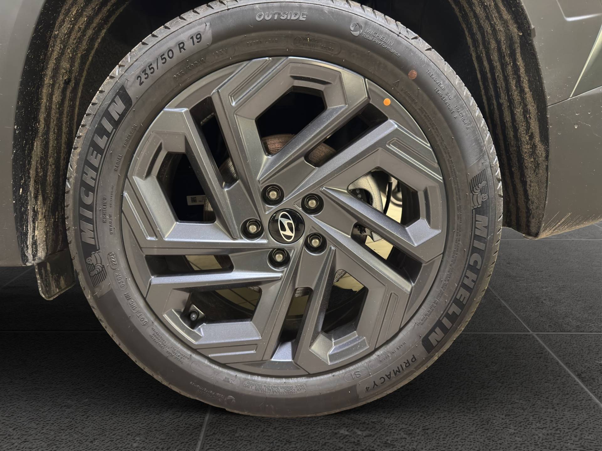 Auto Venduta - HYUNDAI Tucson TUCSON PE 1.6 HEV AT 2WD Exellence usata in pronta consegna - Brandini