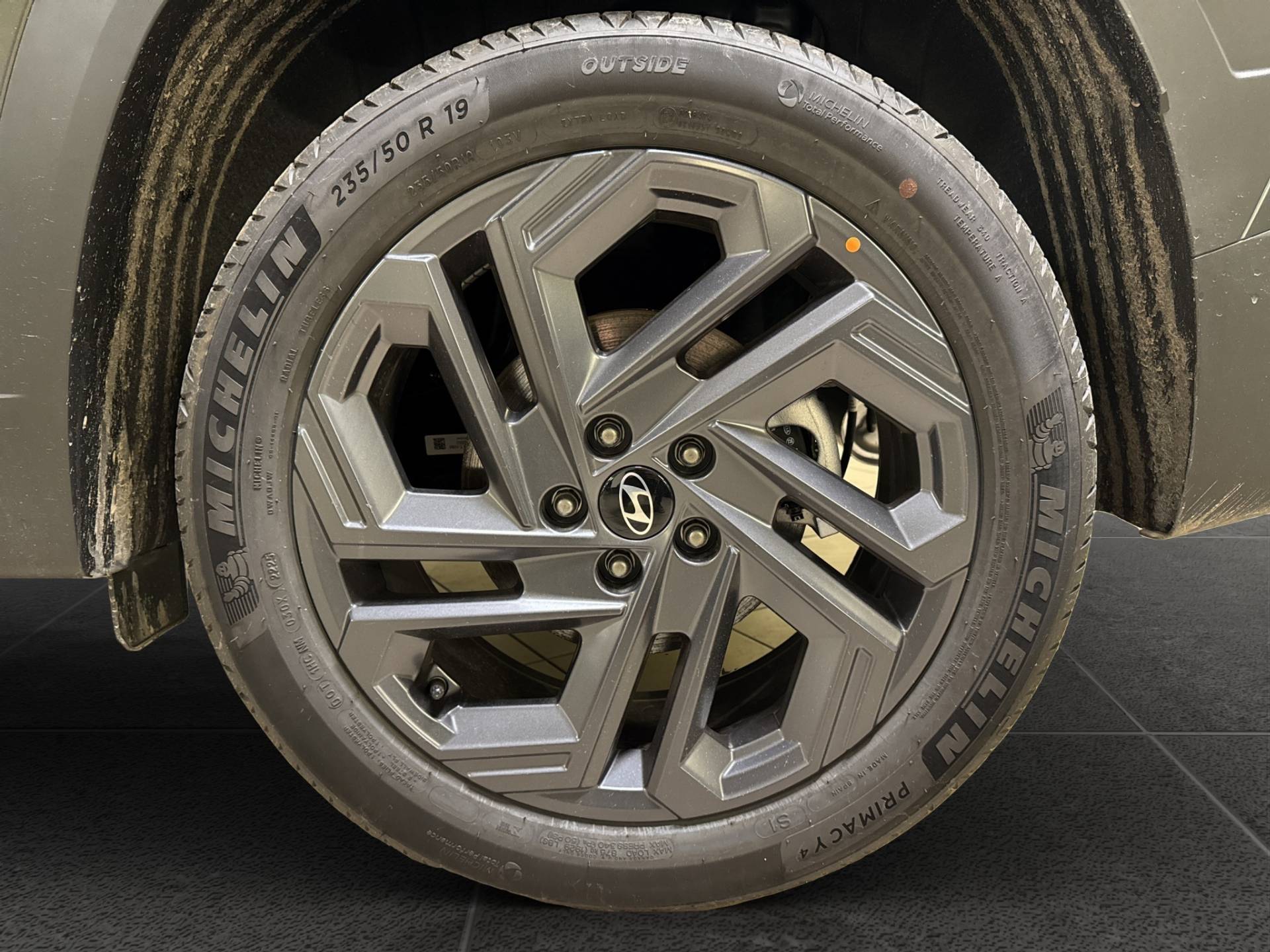 Auto Venduta - HYUNDAI Tucson TUCSON PE 1.6 HEV AT 2WD Exellence usata in pronta consegna - Brandini