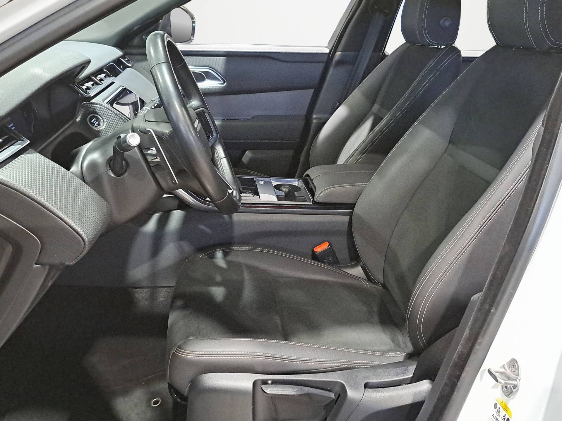 LAND ROVER Range Rover Velar Velar 2.0d i4 mhev S 4wd 204cv auto usata in pronta consegna - Brandini