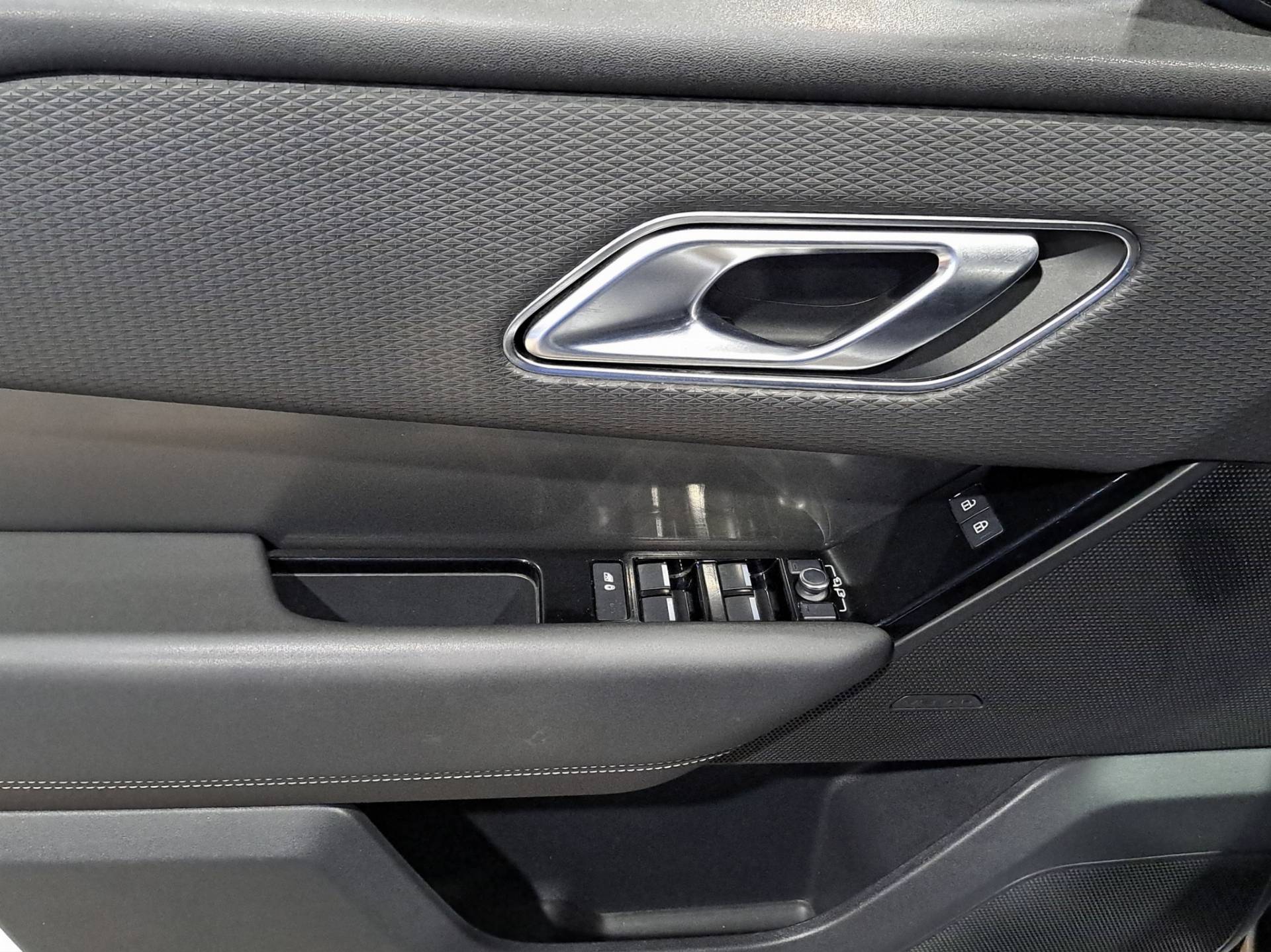 LAND ROVER Range Rover Velar Velar 2.0d i4 mhev S 4wd 204cv auto usata in pronta consegna - Brandini