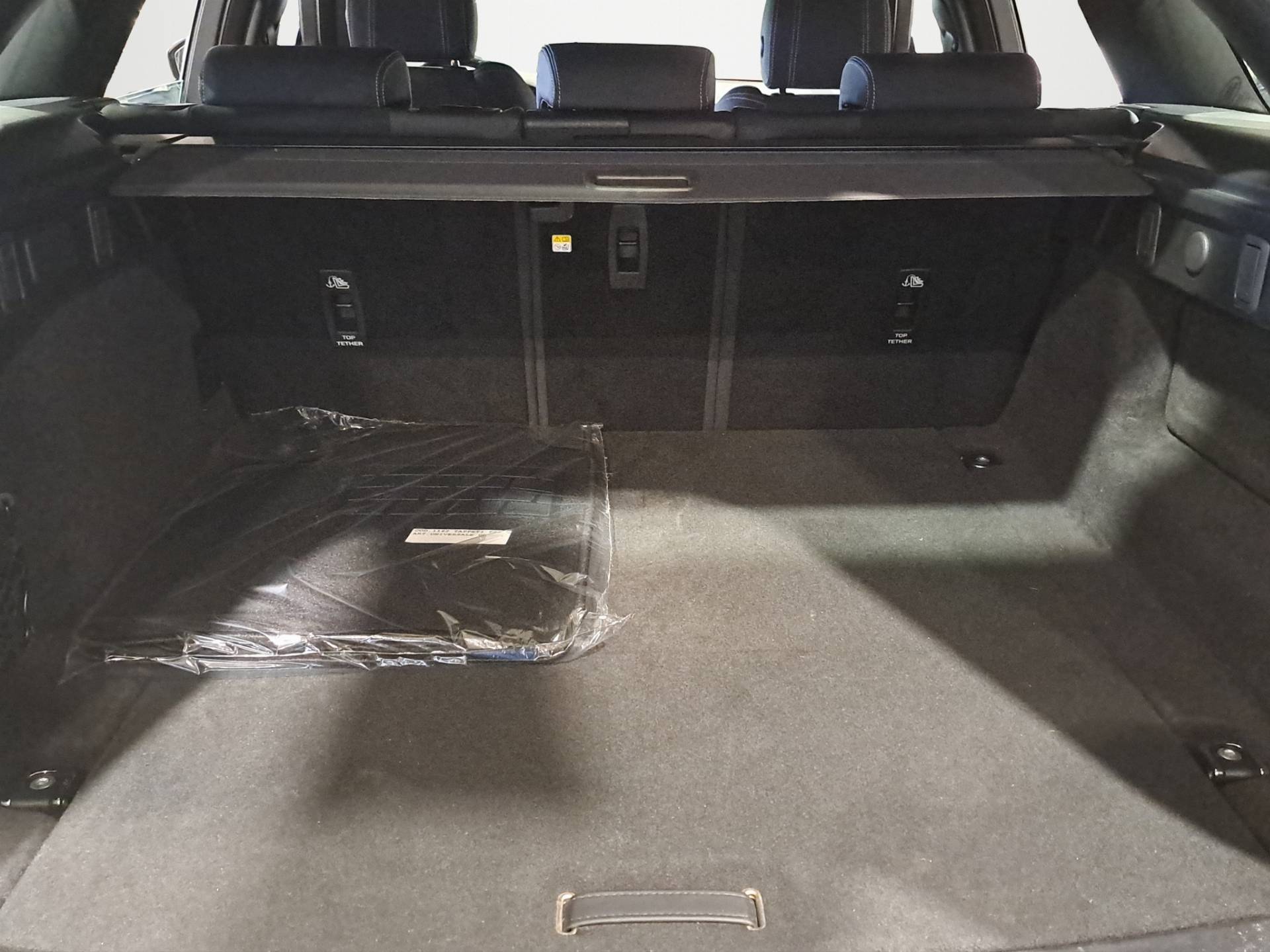 LAND ROVER Range Rover Velar Velar 2.0d i4 mhev S 4wd 204cv auto usata in pronta consegna - Brandini