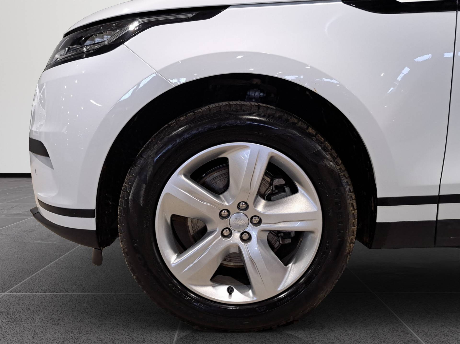 LAND ROVER Range Rover Velar Velar 2.0d i4 mhev S 4wd 204cv auto usata in pronta consegna - Brandini