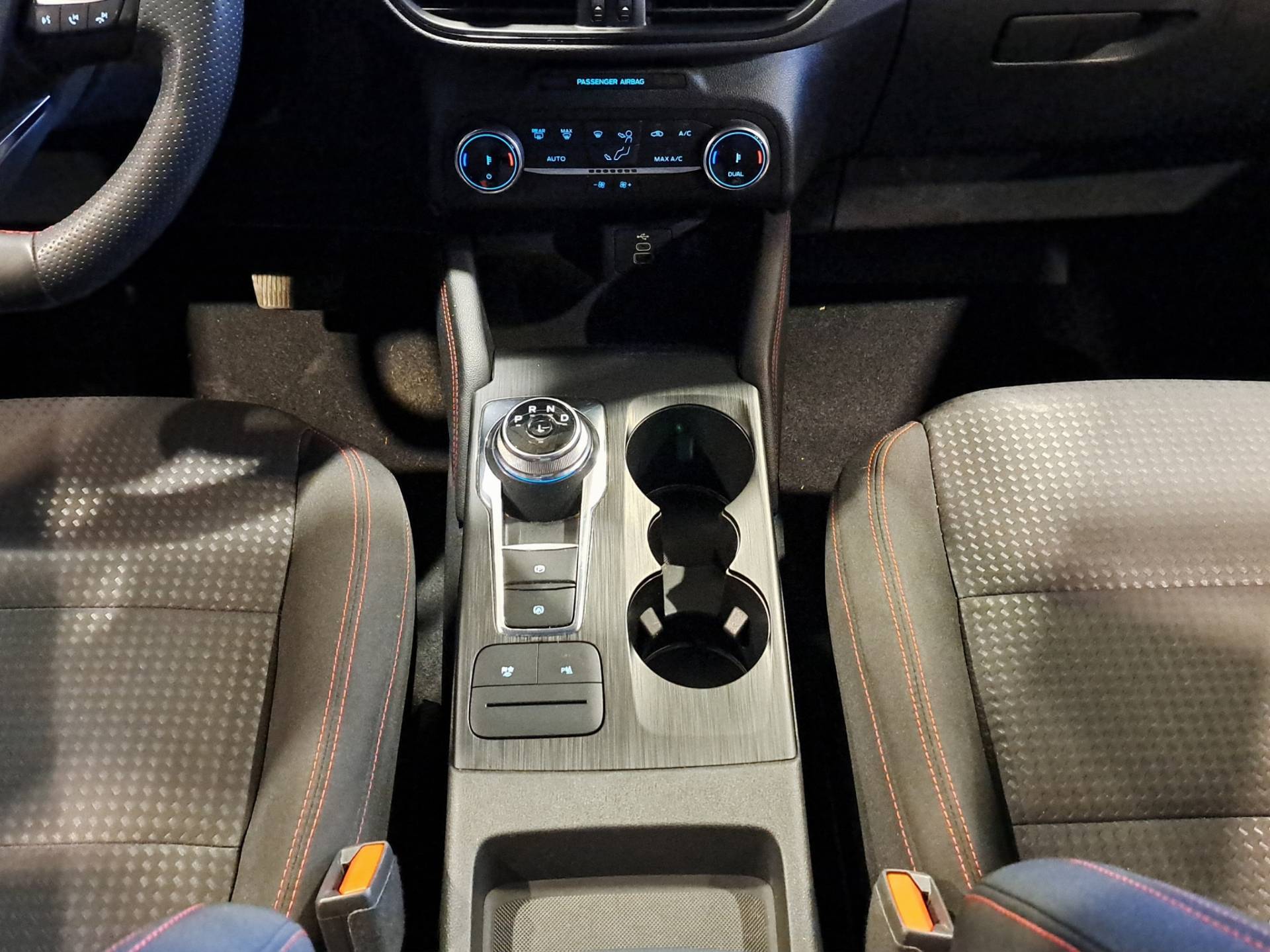 FORD Kuga Kuga 2.5 full hybrid ST-line X 2wd 190cv e-shifter usata in pronta consegna - Brandini