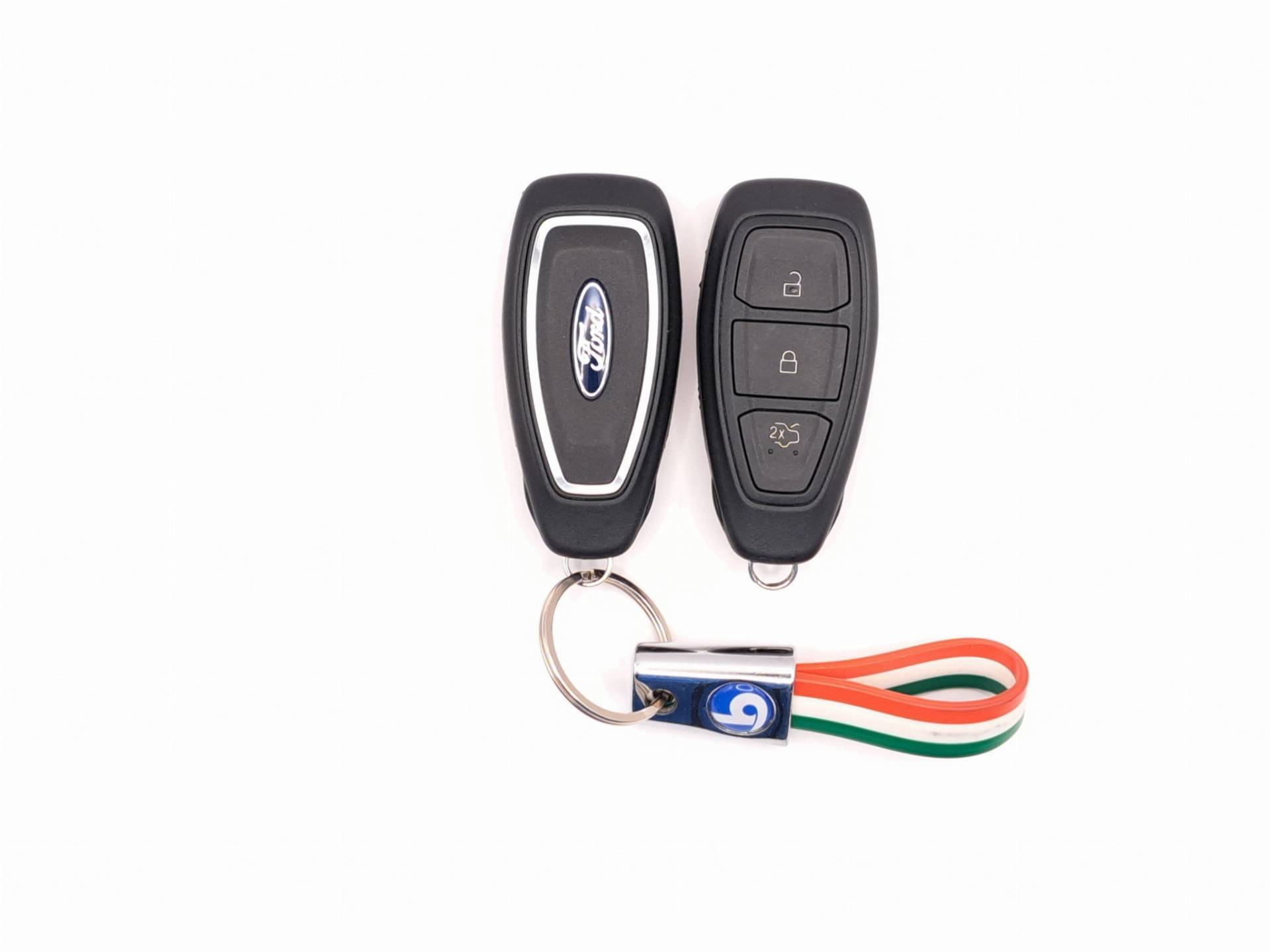 FORD Kuga Kuga 2.5 full hybrid ST-line X 2wd 190cv e-shifter usata in pronta consegna - Brandini