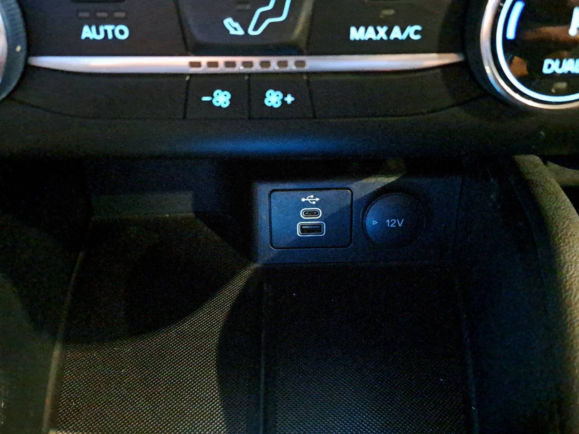 FORD Kuga Kuga 2.5 full hybrid ST-line X 2wd 190cv e-shifter usata in pronta consegna - Brandini