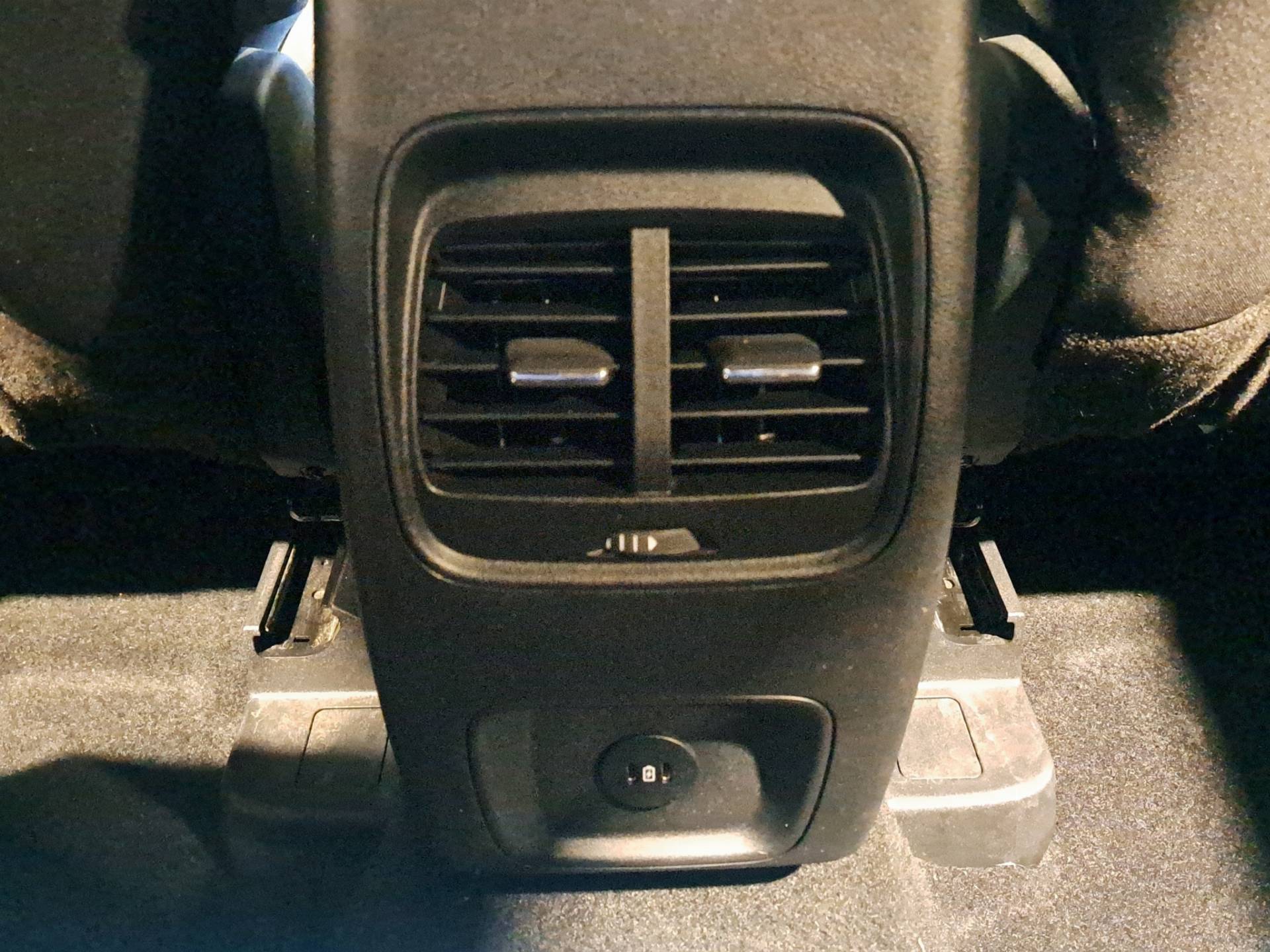 FORD Kuga Kuga 2.5 full hybrid ST-line X 2wd 190cv e-shifter usata in pronta consegna - Brandini