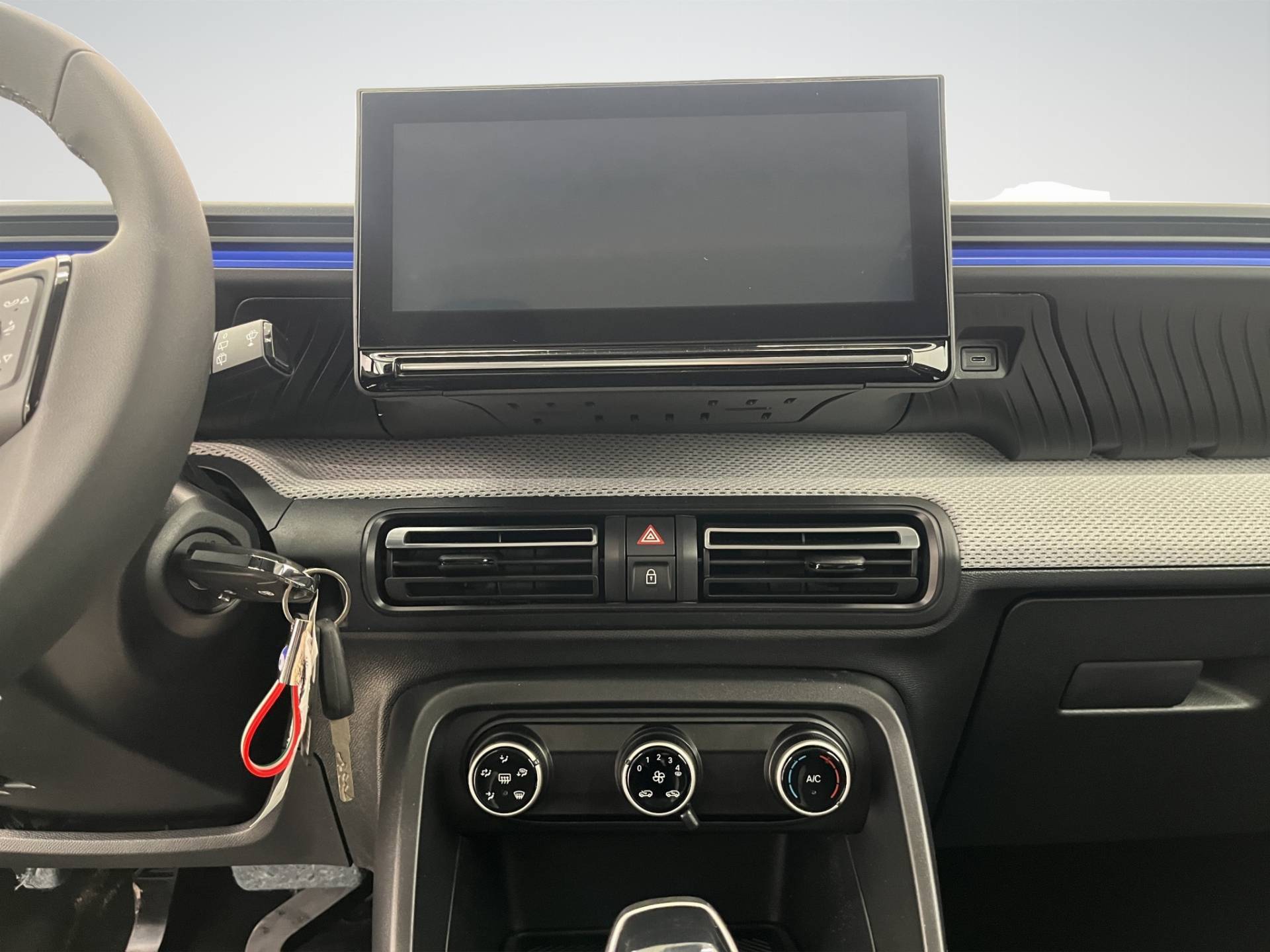 Auto Venduta - CITROEN NUOVA C3 C3 1.2 puretech turbo Plus 100cv s&s usata in pronta consegna - Brandini