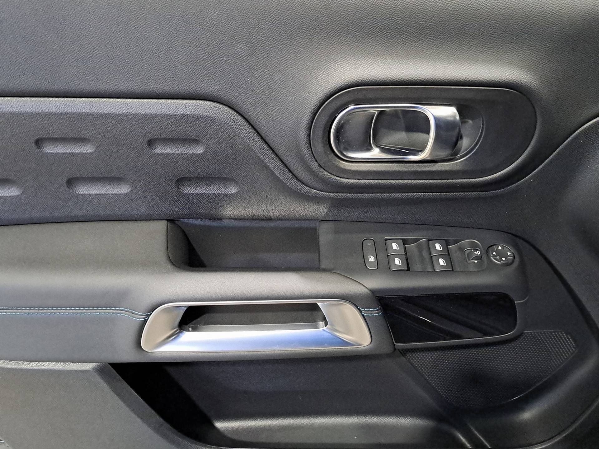 CITROEN C5 Aircross C5 Aircross 1.2 hybrid Plus 136cv e-dcs6 usata in pronta consegna - Brandini