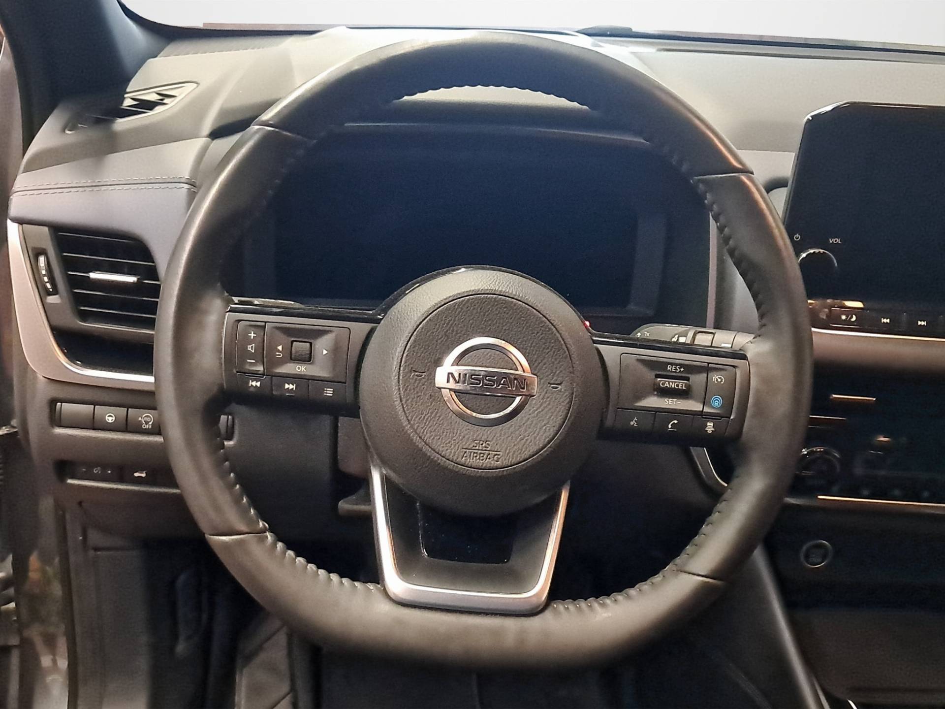 Auto Venduta - NISSAN Qashqai Qashqai 1.3 mild hybrid Tekna 2wd 140cv usata in pronta consegna - Brandini