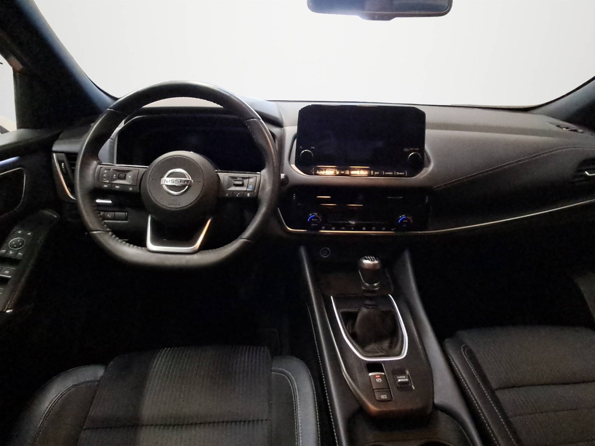 Auto Venduta - NISSAN Qashqai Qashqai 1.3 mild hybrid Tekna 2wd 140cv usata in pronta consegna - Brandini