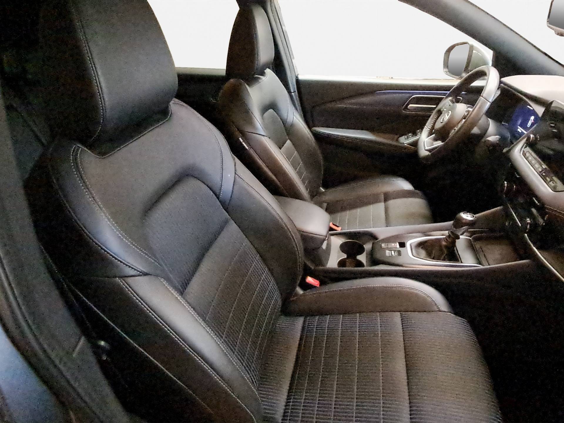 Auto Venduta - NISSAN Qashqai Qashqai 1.3 mild hybrid Tekna 2wd 140cv usata in pronta consegna - Brandini