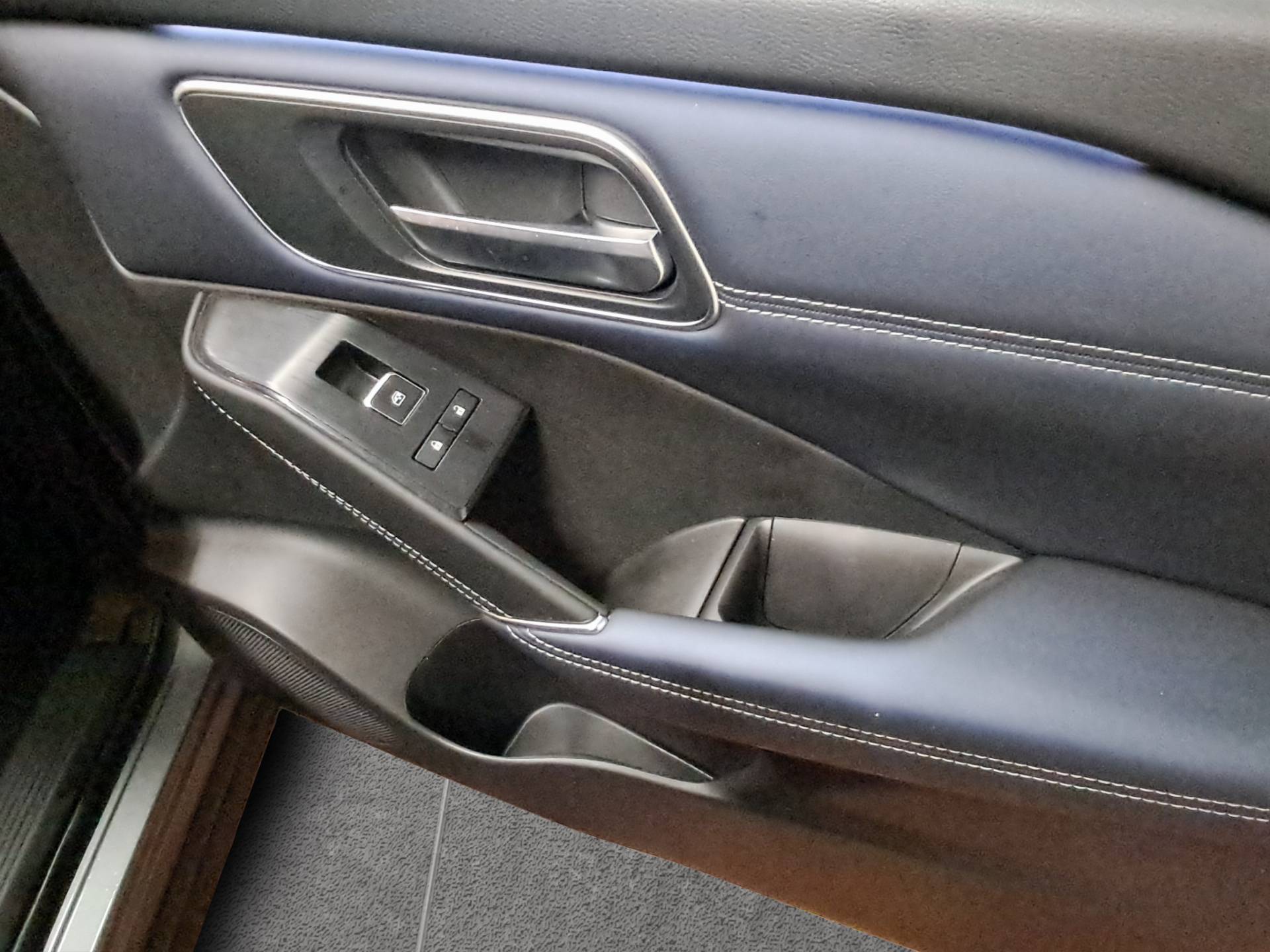 Auto Venduta - NISSAN Qashqai Qashqai 1.3 mild hybrid Tekna 2wd 140cv usata in pronta consegna - Brandini