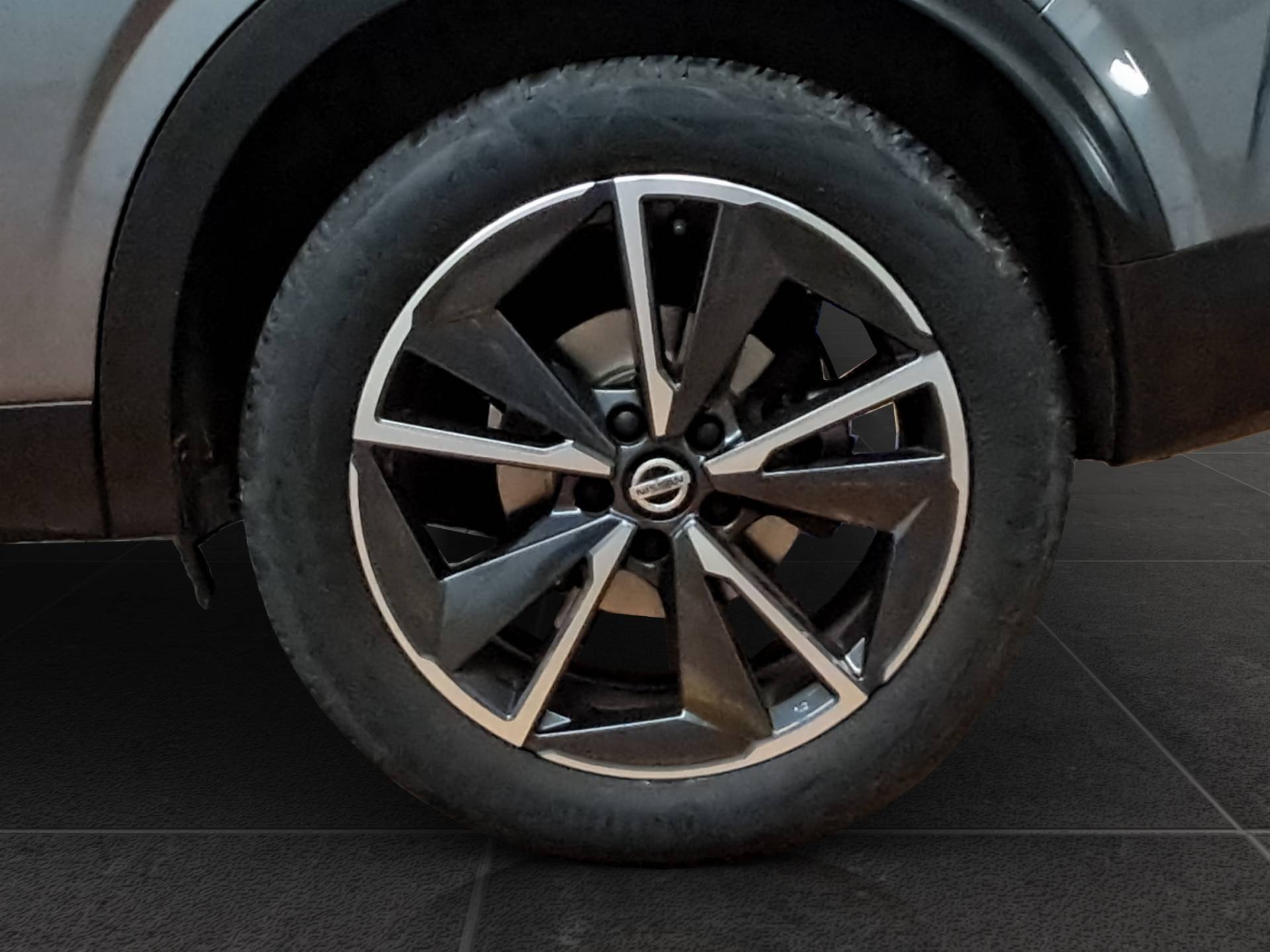 Auto Venduta - NISSAN Qashqai Qashqai 1.3 mild hybrid Tekna 2wd 140cv usata in pronta consegna - Brandini