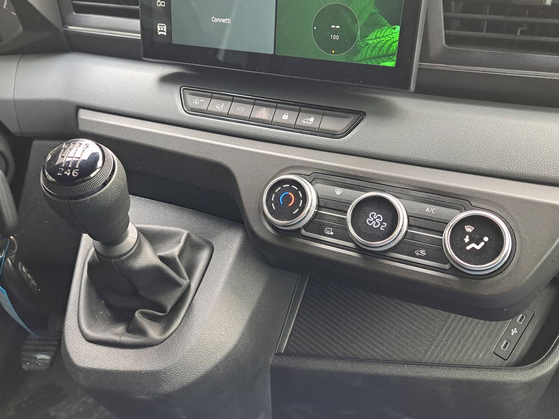 NISSAN INTERSTAR VAN Interstar fwd 35 2.0 dci 130cv L2H2 N Connecta usata in pronta consegna - Brandini