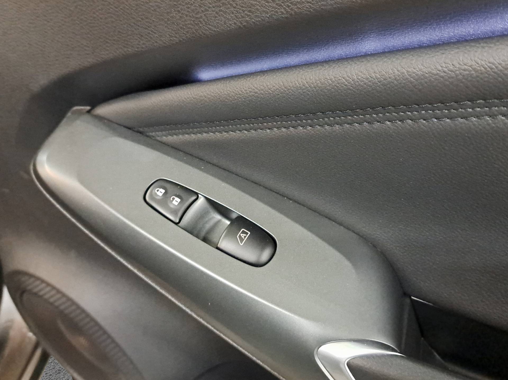 NISSAN Juke Juke 1.6 hev N-Sport usata in pronta consegna - Brandini