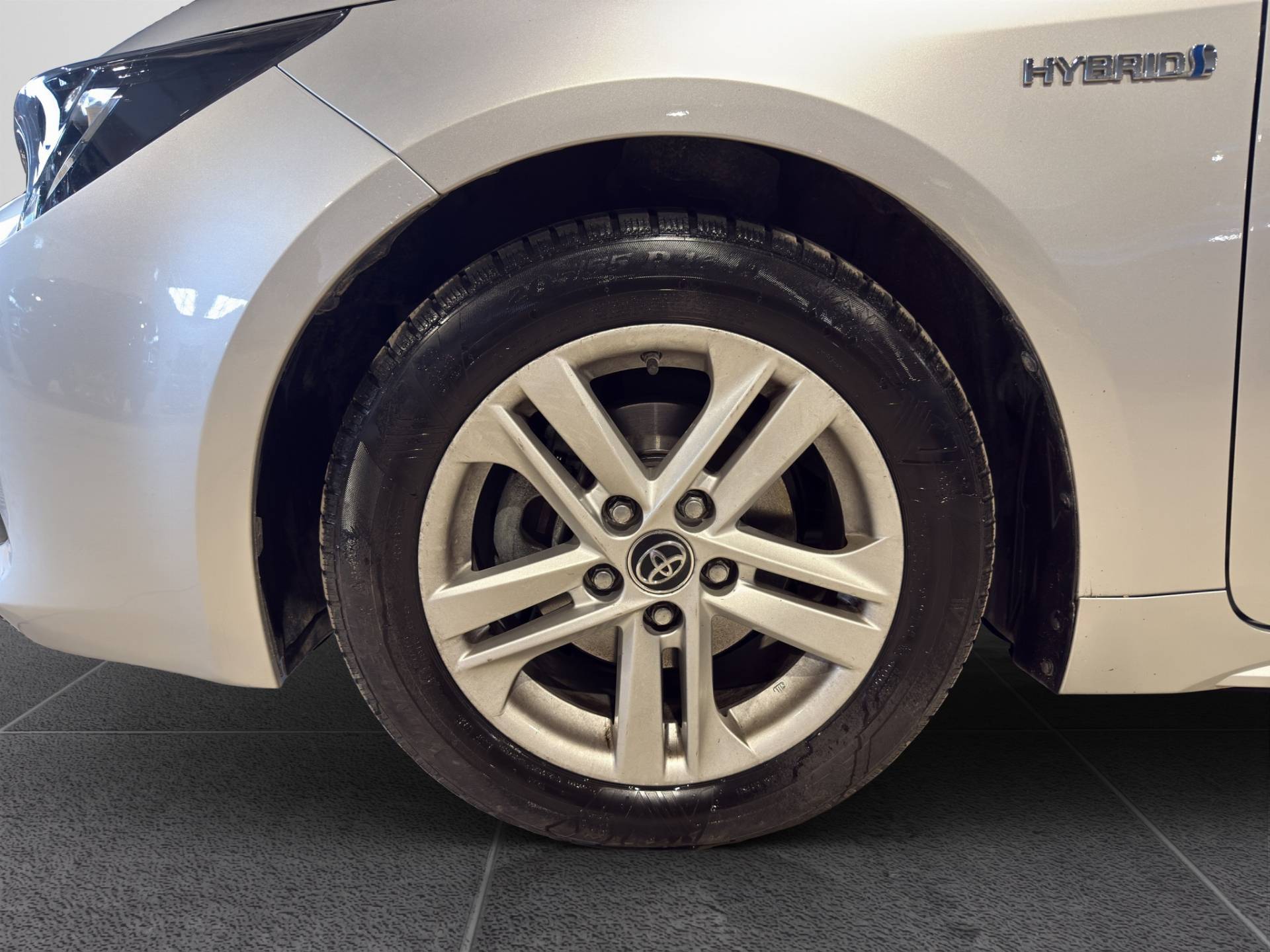 TOYOTA Corolla Corolla 1.8 hybrid Active cvt usata in pronta consegna - Brandini