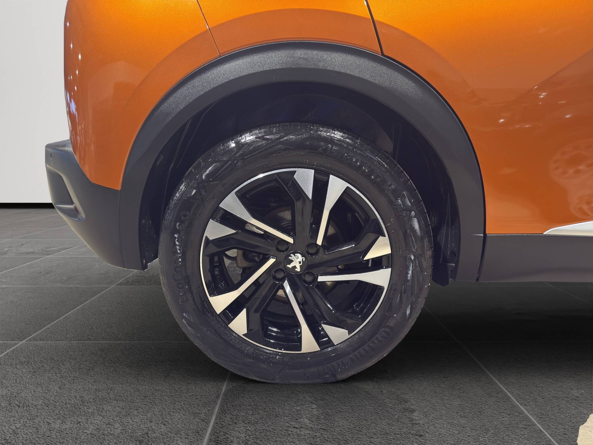 PEUGEOT 2008 e-2008 Allure Pack 100kW usata in pronta consegna - Brandini