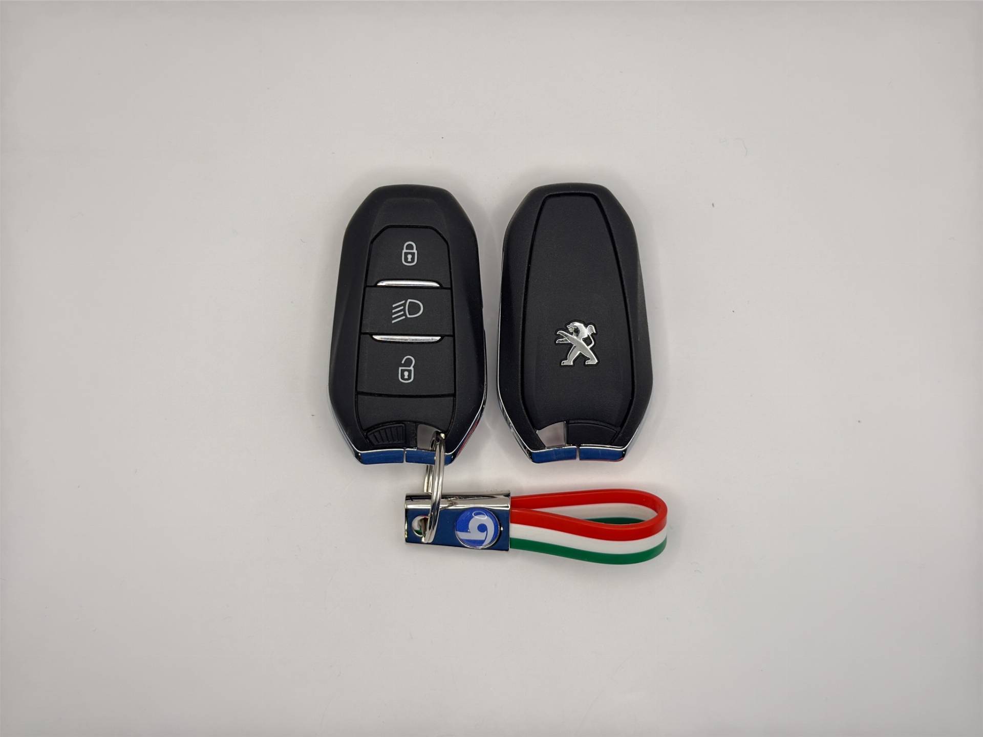 PEUGEOT 2008 e-2008 Allure Pack 100kW usata in pronta consegna - Brandini