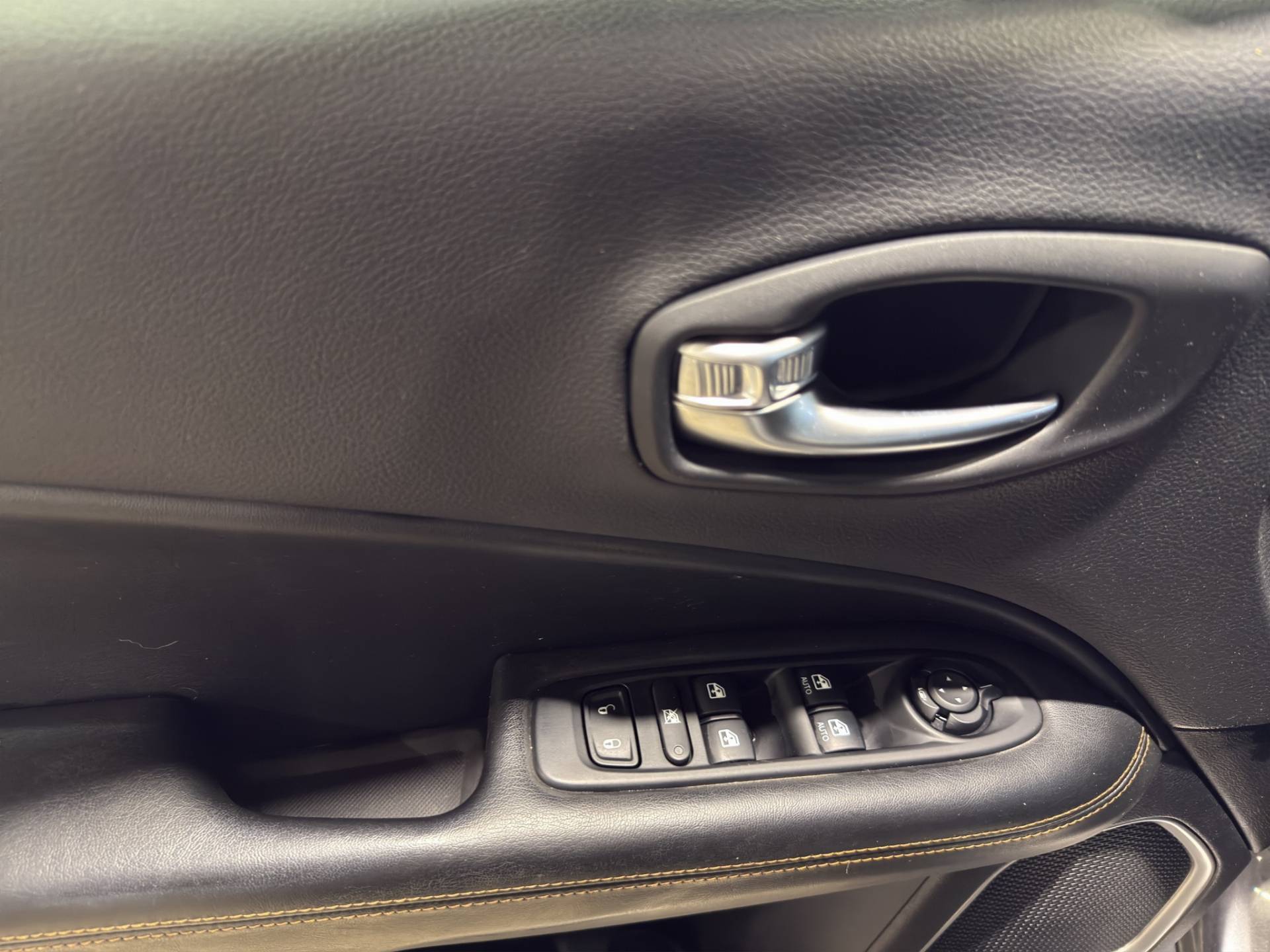 JEEP Compass Compass 1.6 mjt Limited 2wd 120cv usata in pronta consegna - Brandini