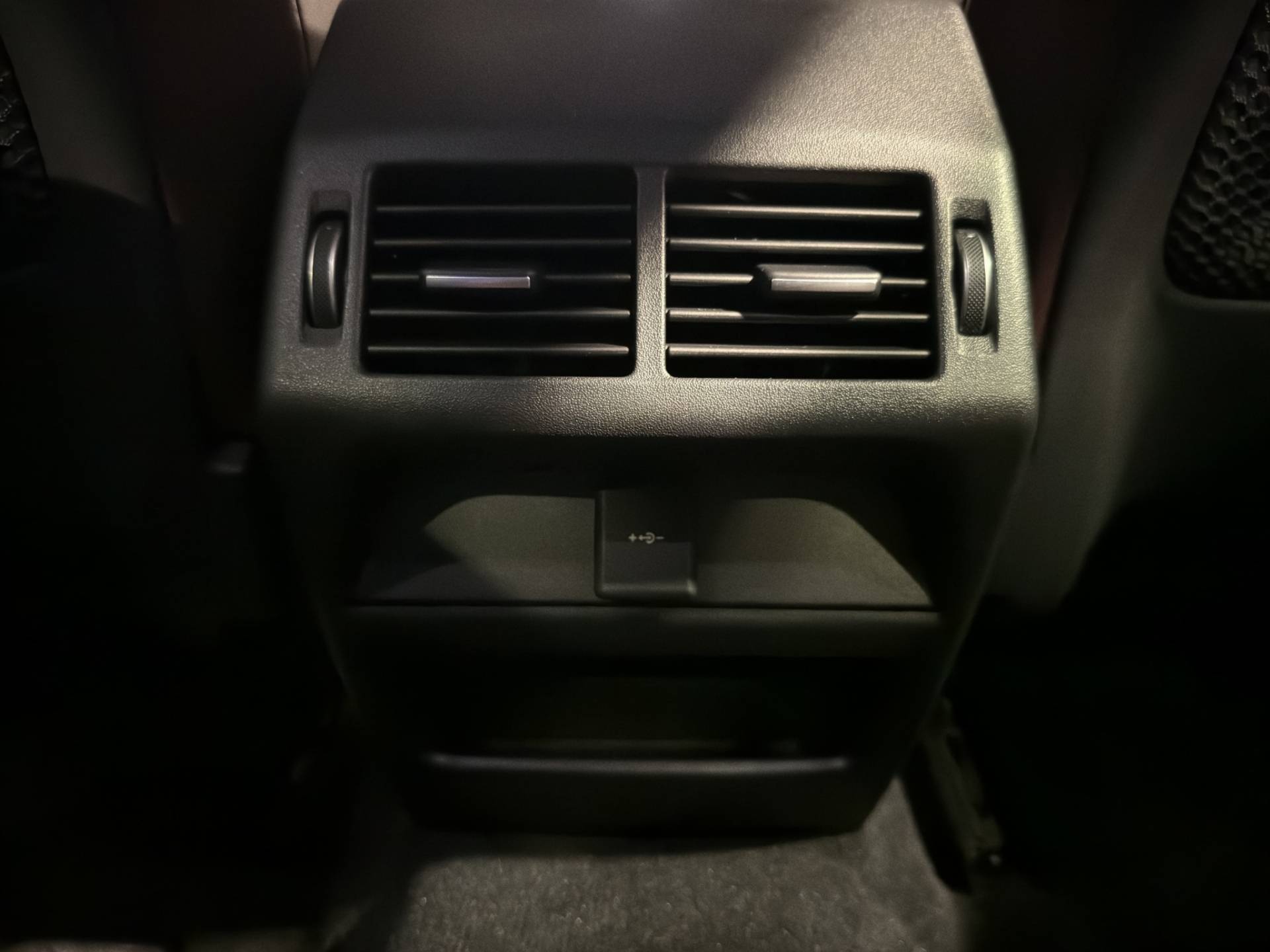 JAGUAR E-Pace E-Pace 2.0d i4 mhev R-Dynamic SE awd 163cv auto usata in pronta consegna - Brandini