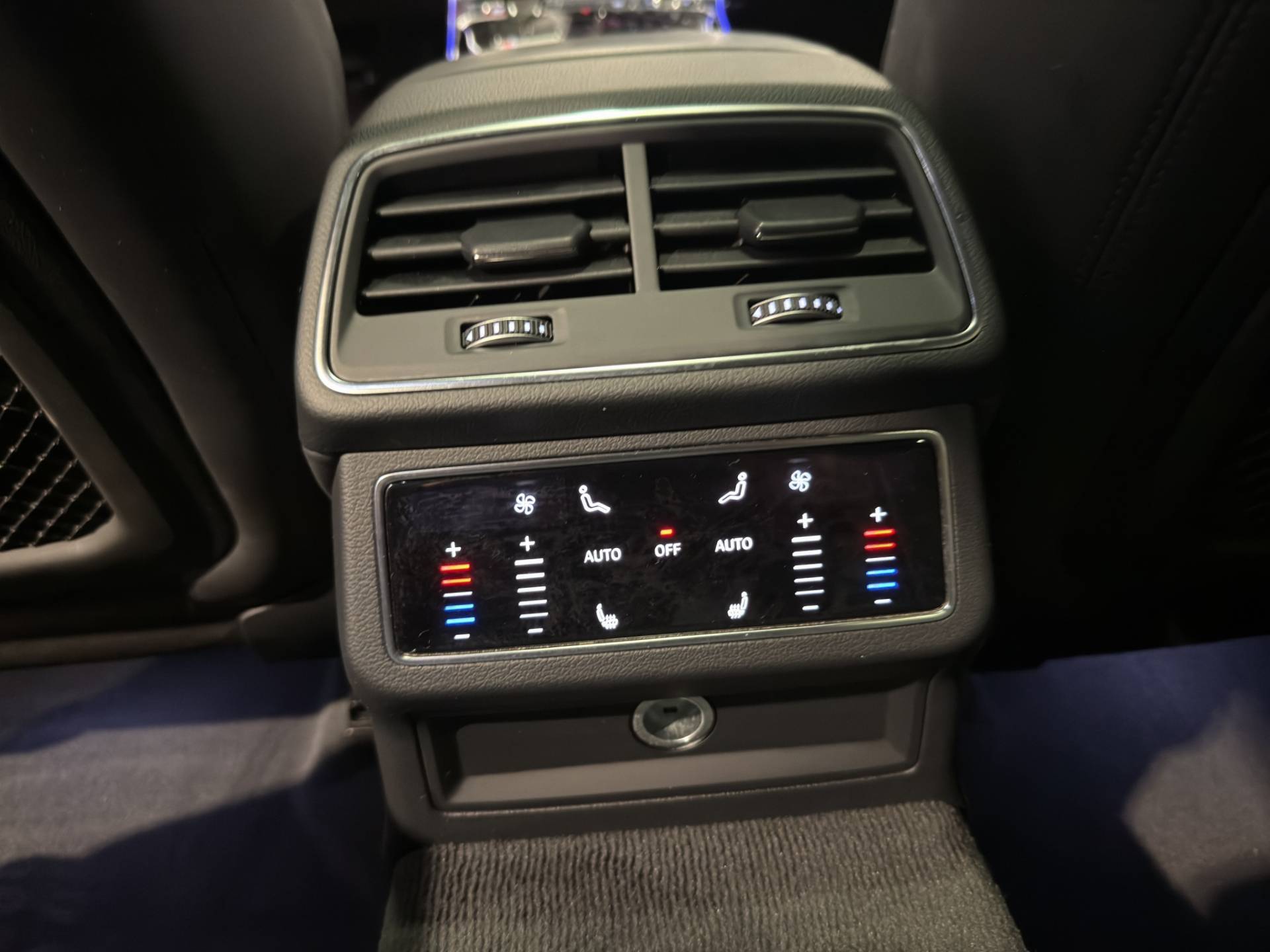 Auto Venduta - AUDI A6 RS6 Avant 4.0 mhev quattro tiptronic usata in pronta consegna - Brandini