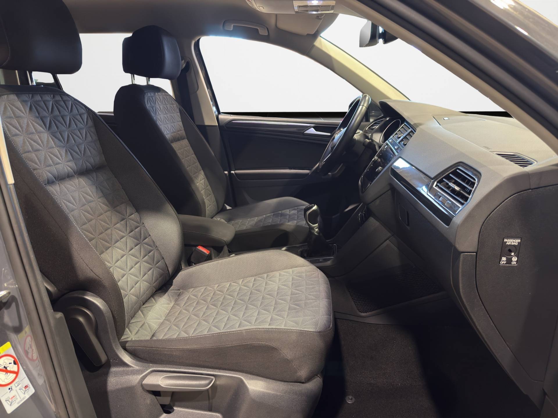 VOLKSWAGEN Tiguan Tiguan 1.5 tsi Life 130cv usata in pronta consegna - Brandini