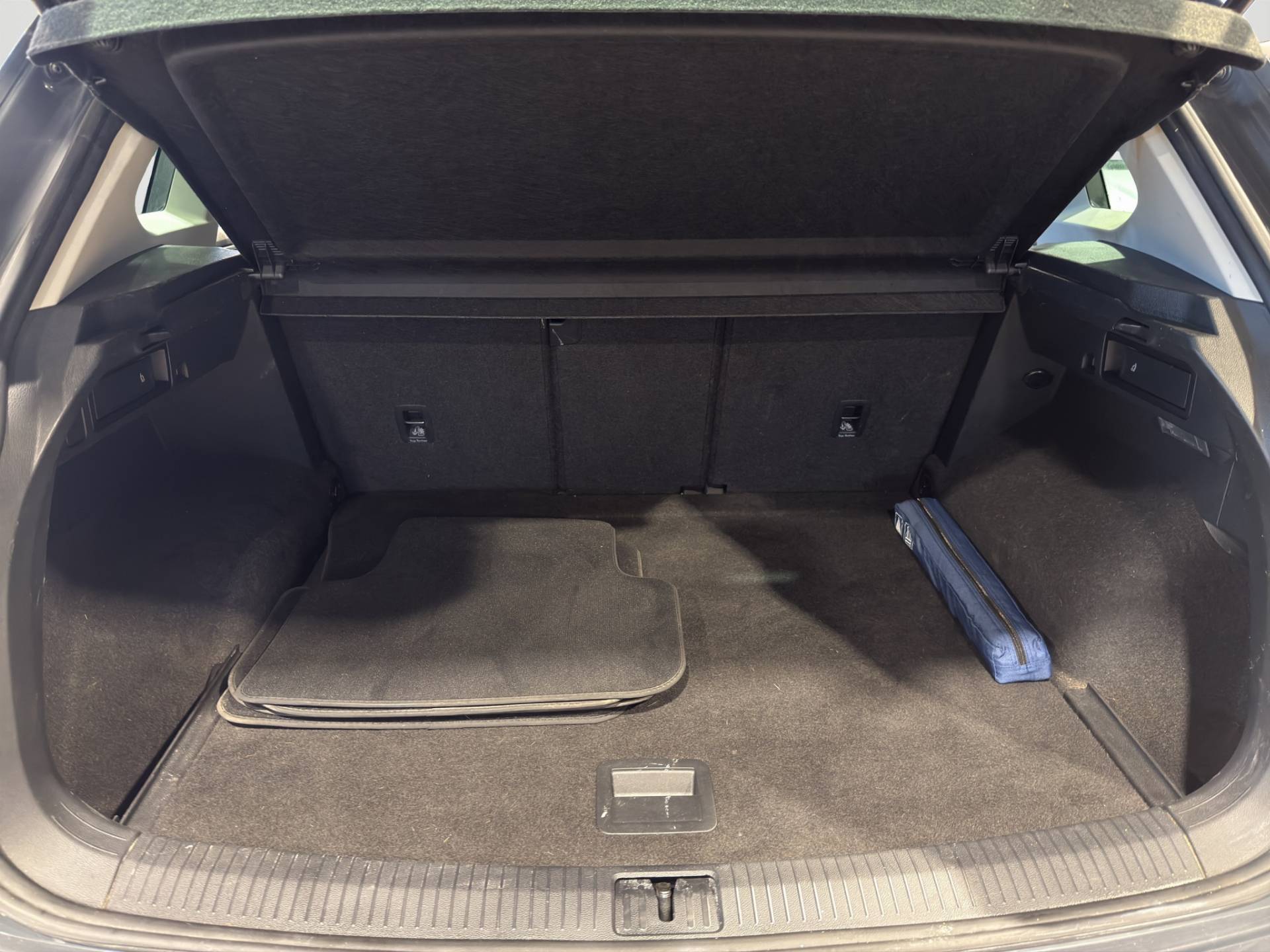 VOLKSWAGEN Tiguan Tiguan 1.5 tsi Life 130cv usata in pronta consegna - Brandini